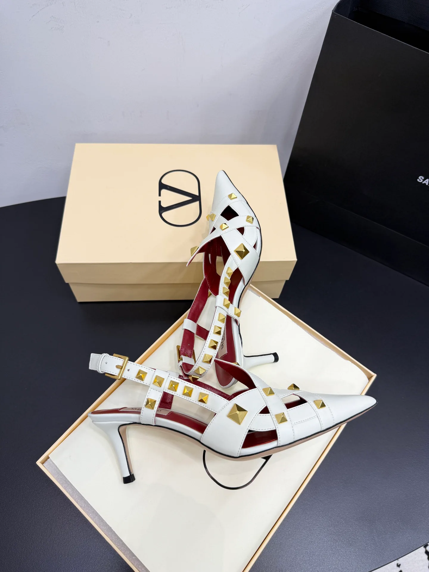 Босоножки Женские Valentino 1231190