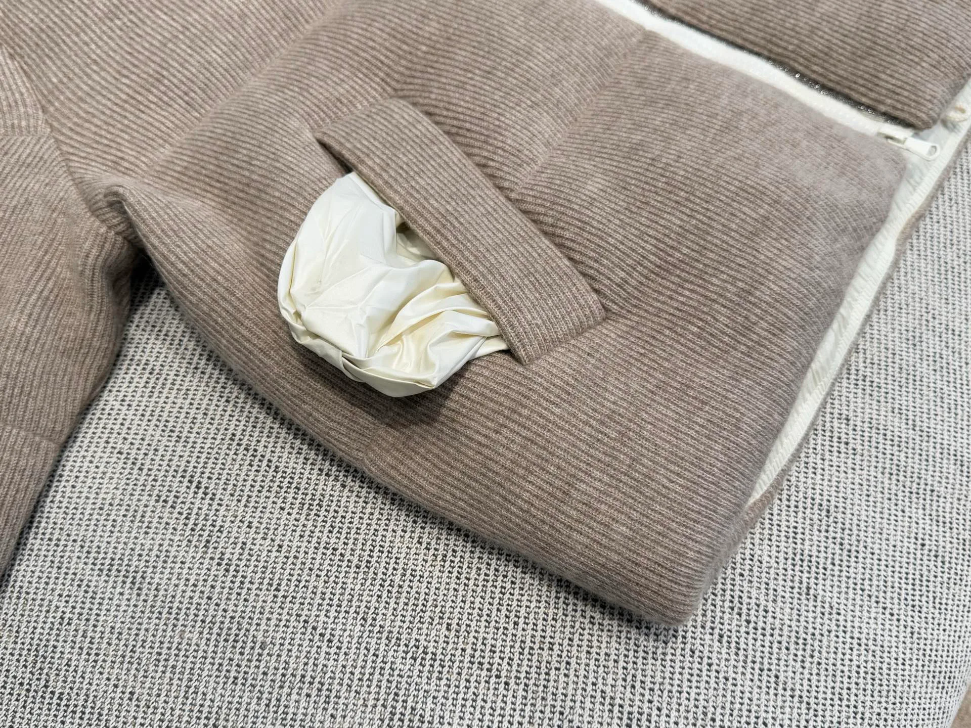Куртки И Пуховики Женские Brunello Cucinelli 18849516