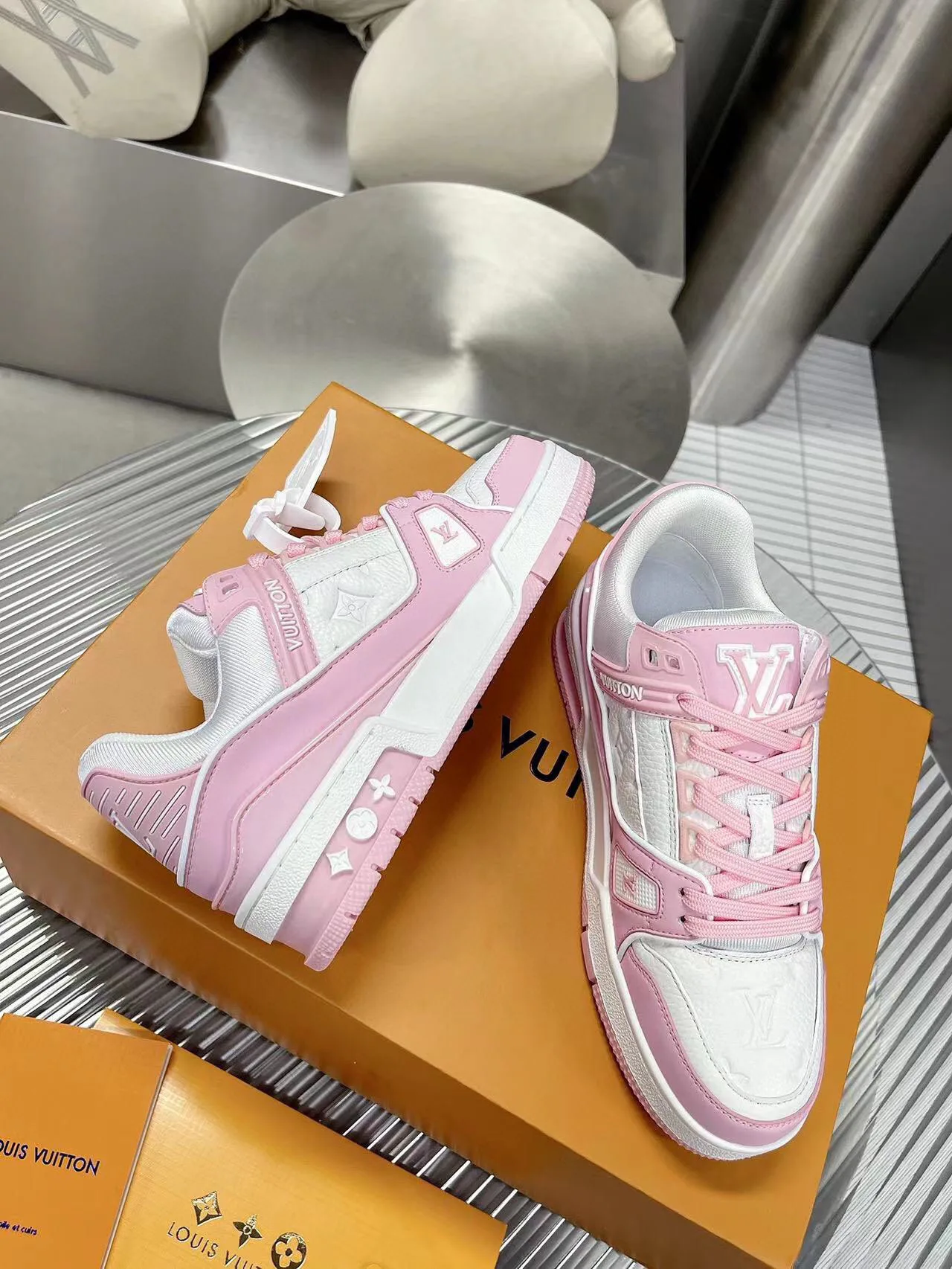 Кроссовки Женские Louis Vuitton 311417