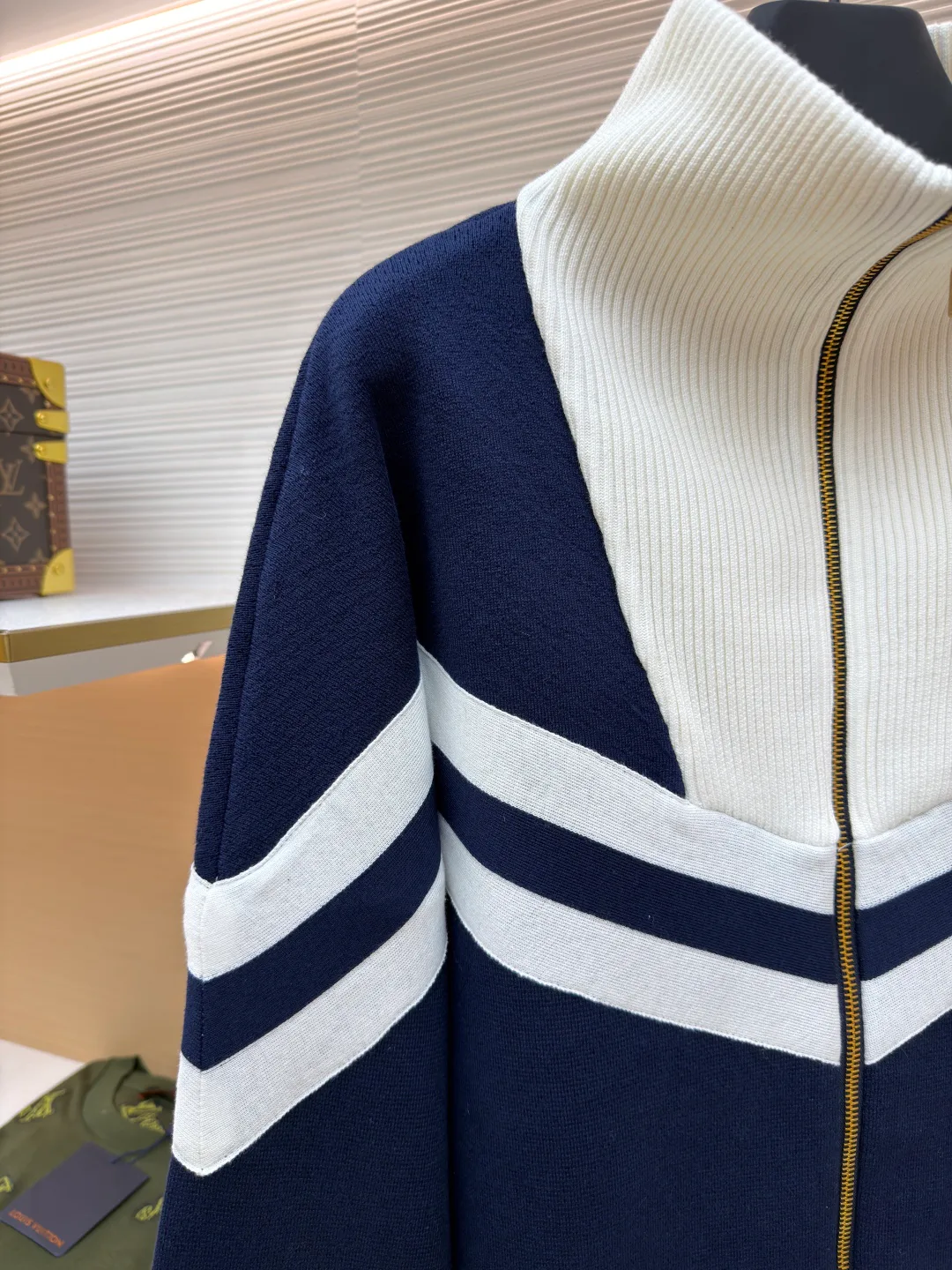 Джемперы И Свитеры Женские Louis Vuitton 112438