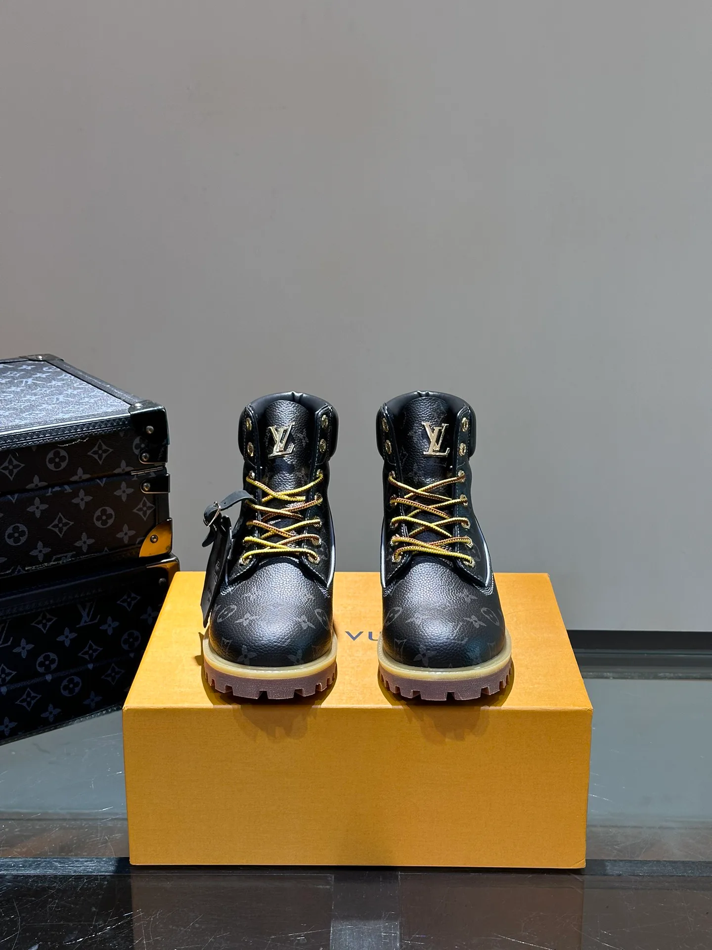 Ботинки Мужские Louis Vuitton 17955337