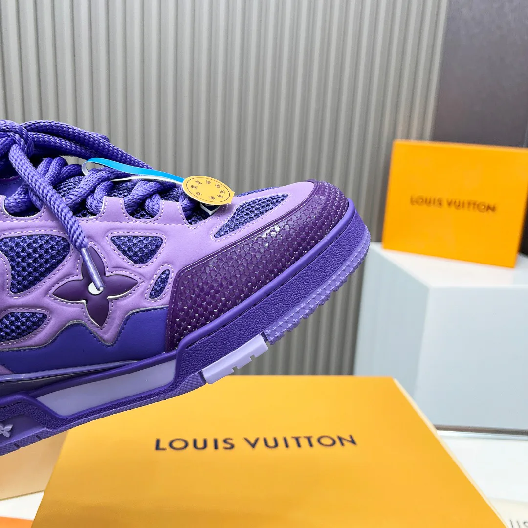 Кроссовки Женские Louis Vuitton 11707365