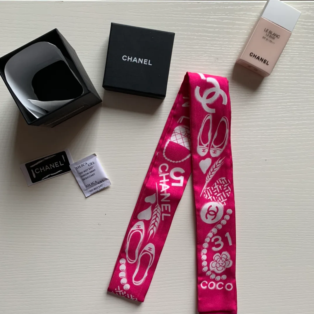 Платки Chanel 6874518
