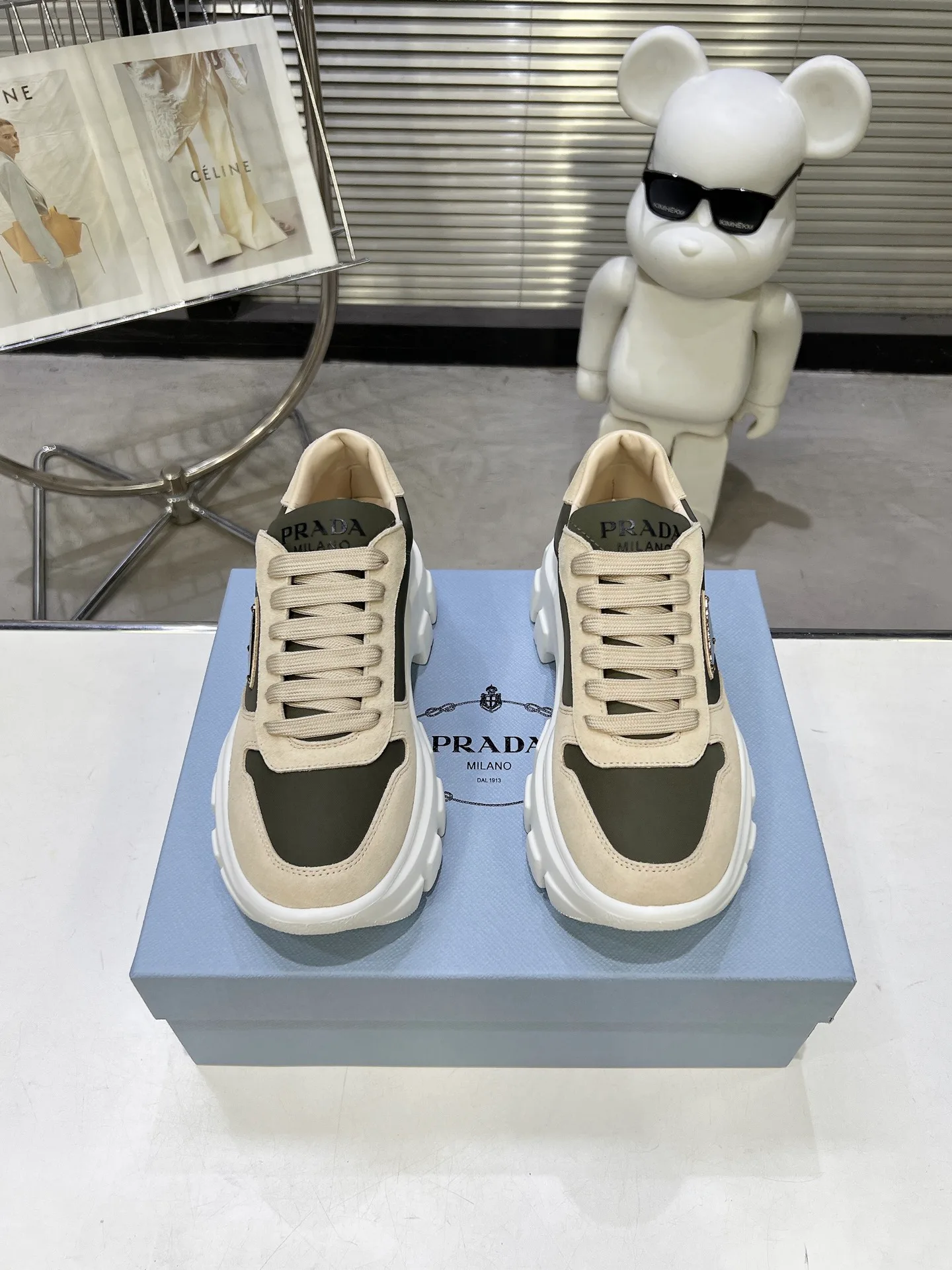Кроссовки Женские Prada 17371785