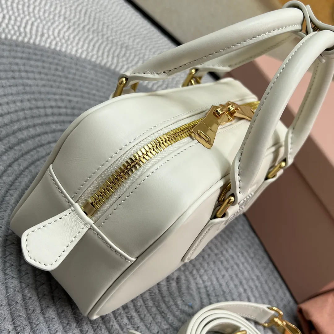 Сумки На Ремне Женские Miu Miu 35684