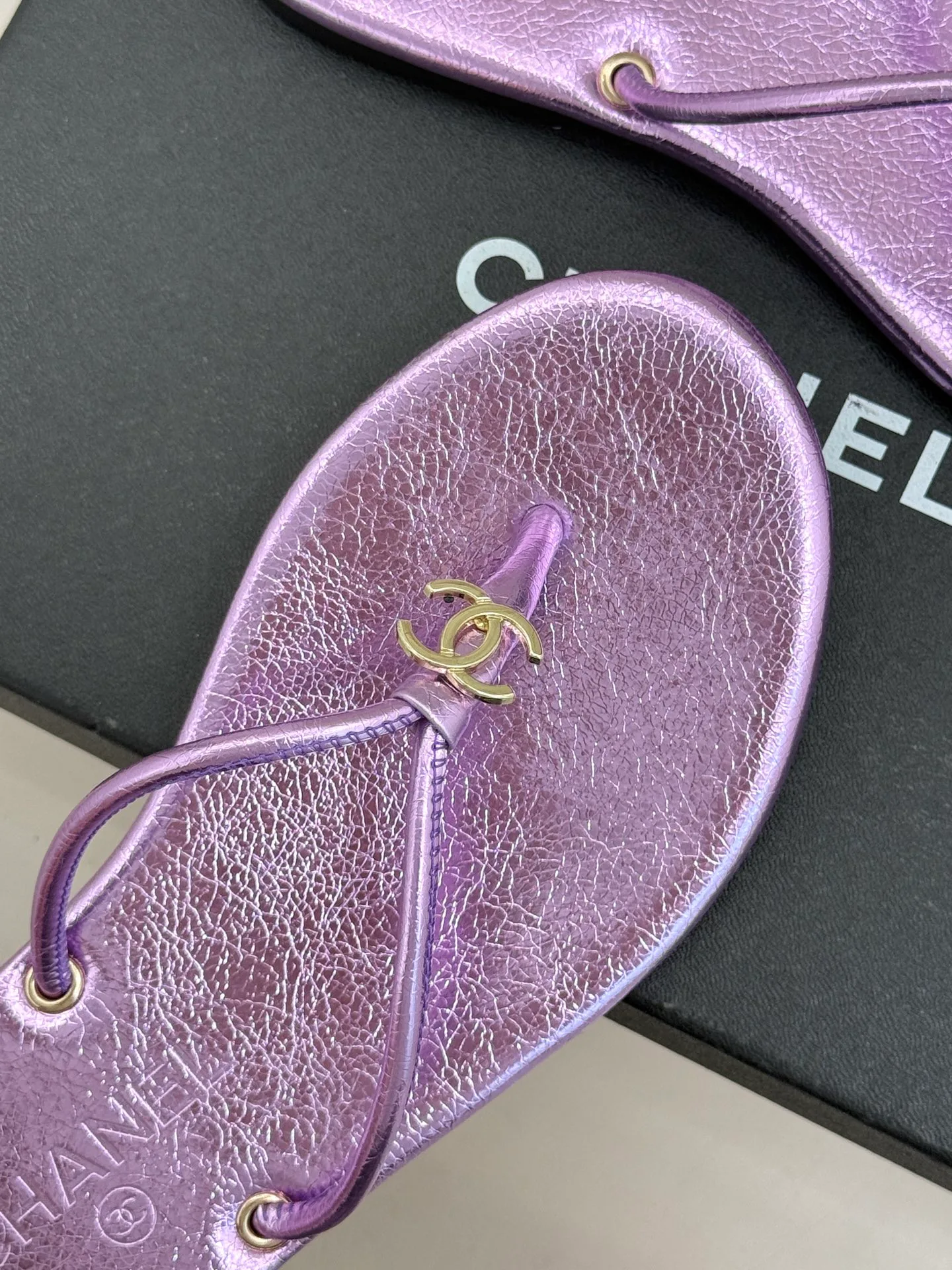 Шлепанцы Женские Chanel 11646707