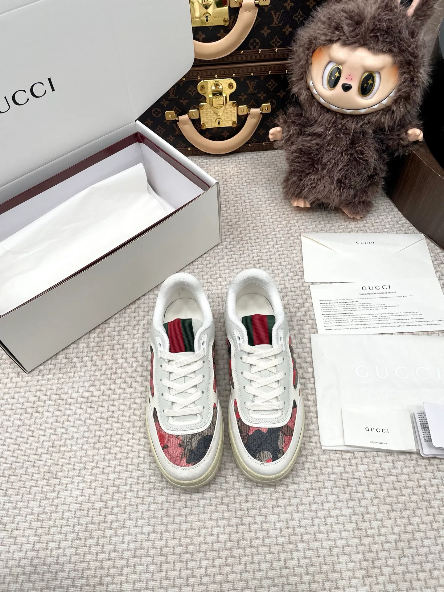 Кроссовки Женские Gucci 836205
