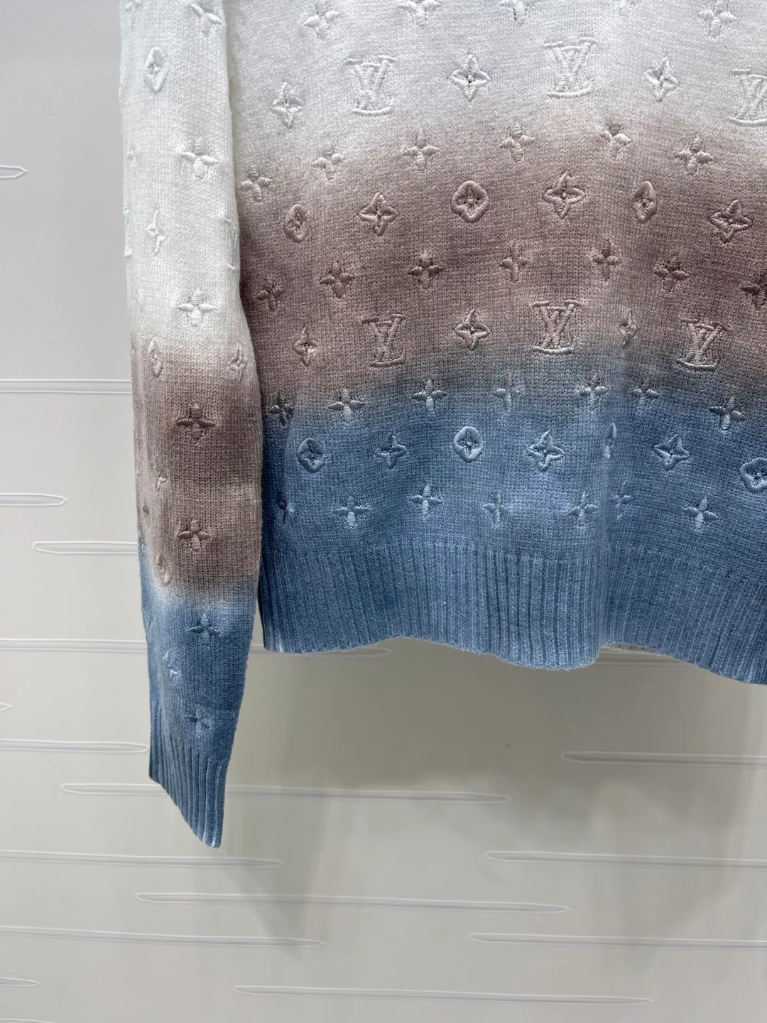 Джемперы И Свитеры Женские Louis Vuitton 17612783
