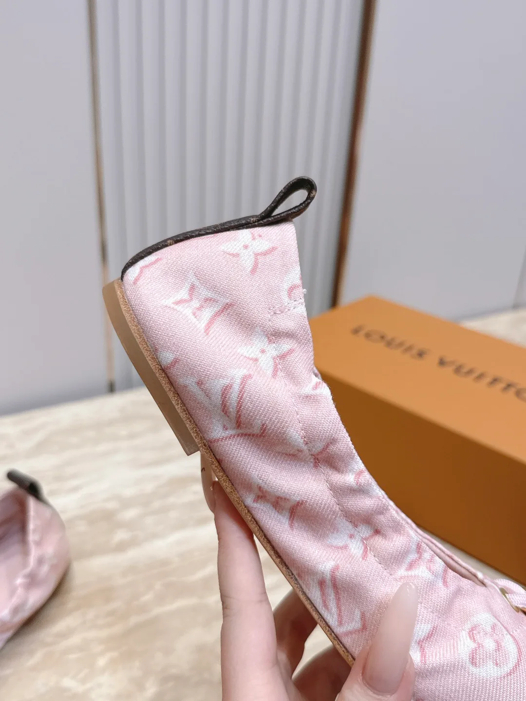 Балетки Женские Louis Vuitton 17178358