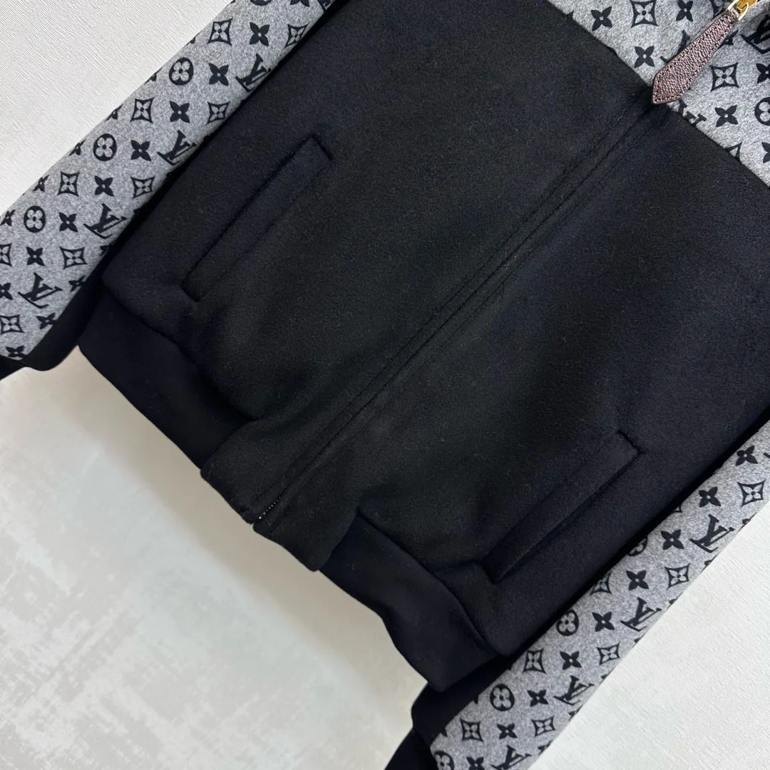 Куртки И Пуховики Женские Louis Vuitton 1941992