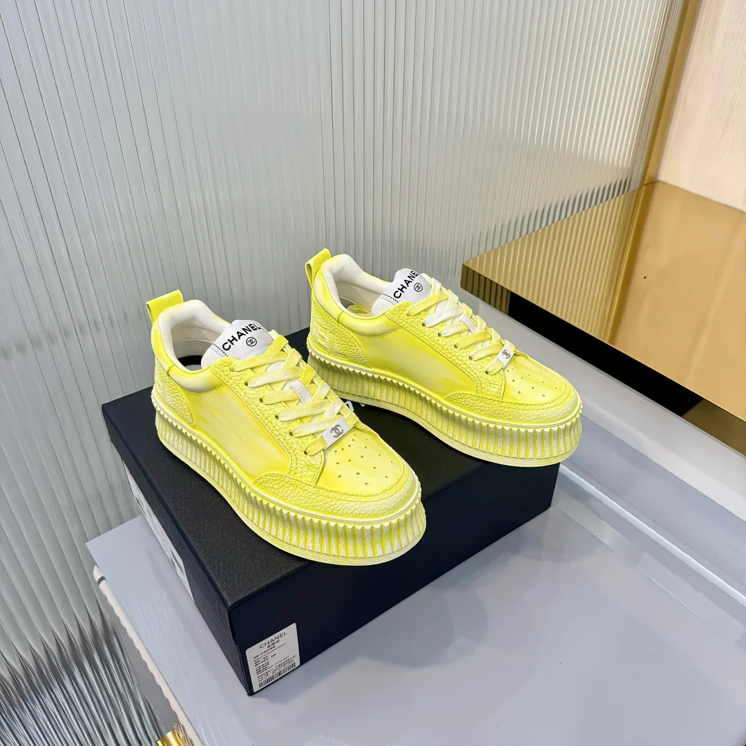 Кроссовки Женские Chanel 11602288