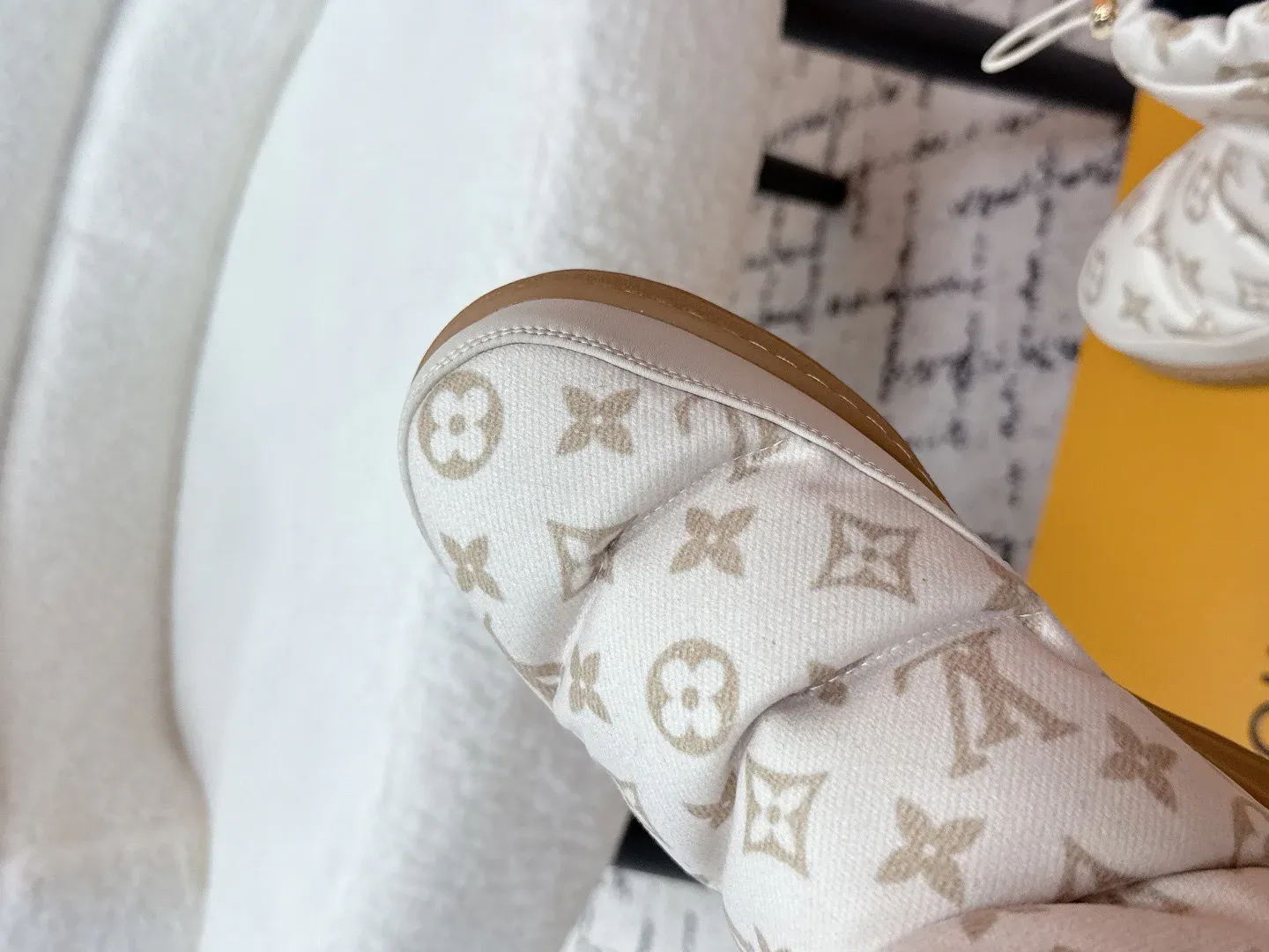 Угги Женские Louis Vuitton 442481
