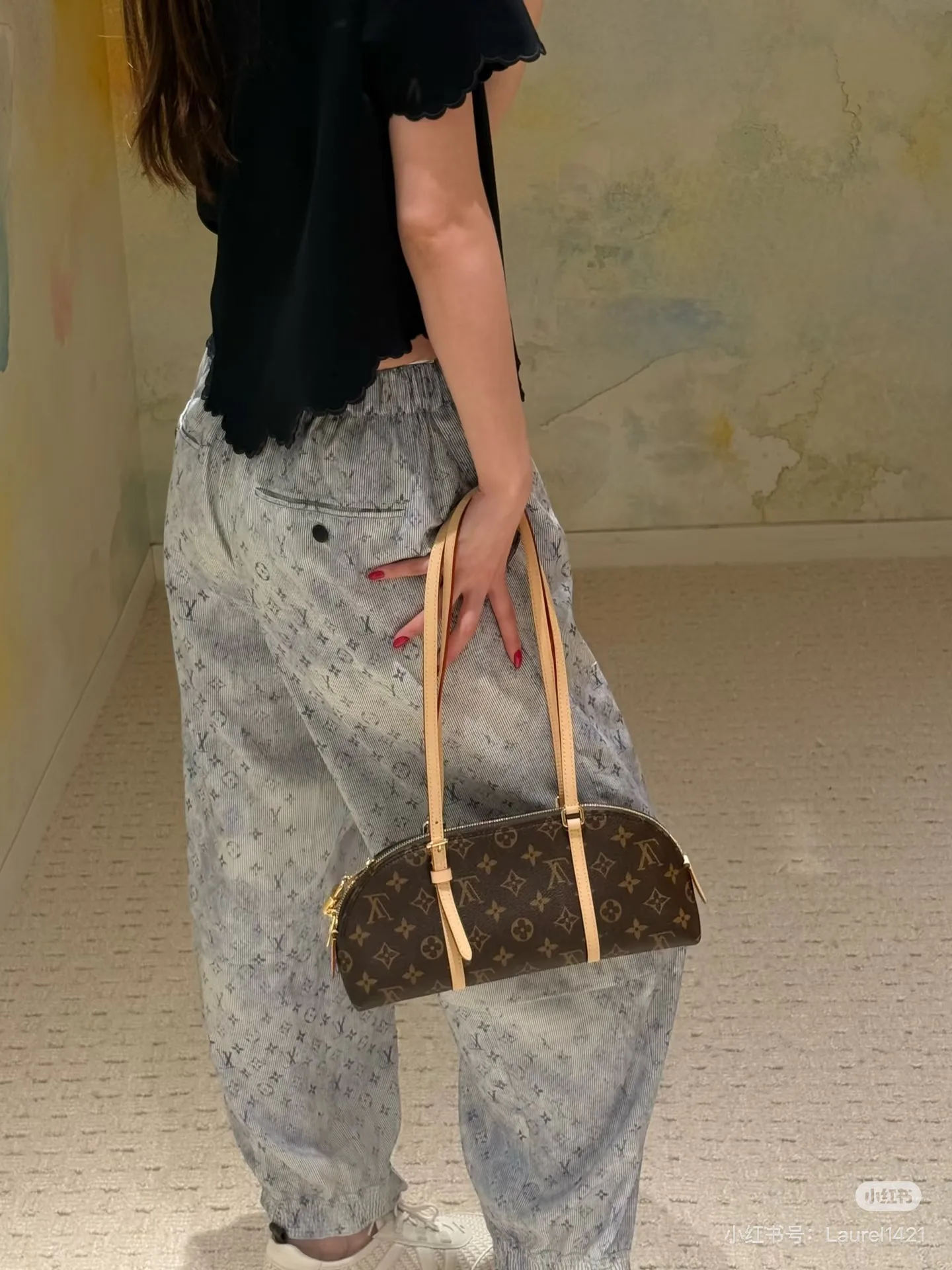 Брюки Женские Louis Vuitton 11634090