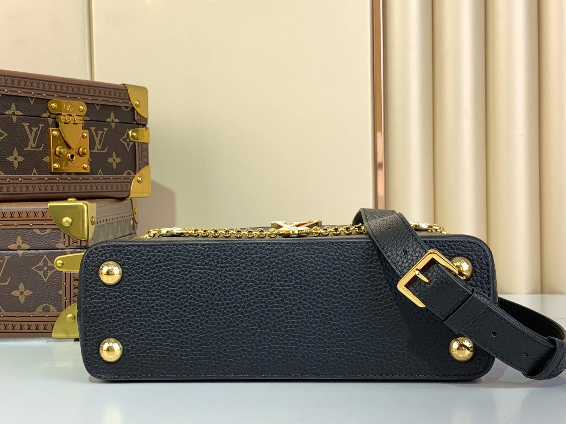 Сумки На Ремне Женские Louis Vuitton 111918