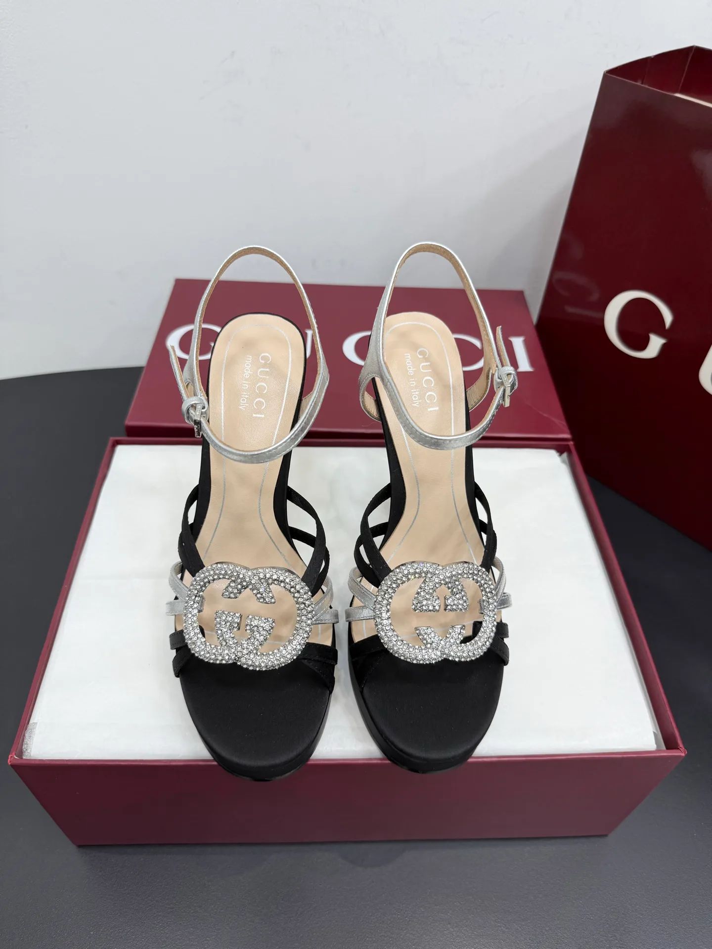 Босоножки Женские Gucci 457926