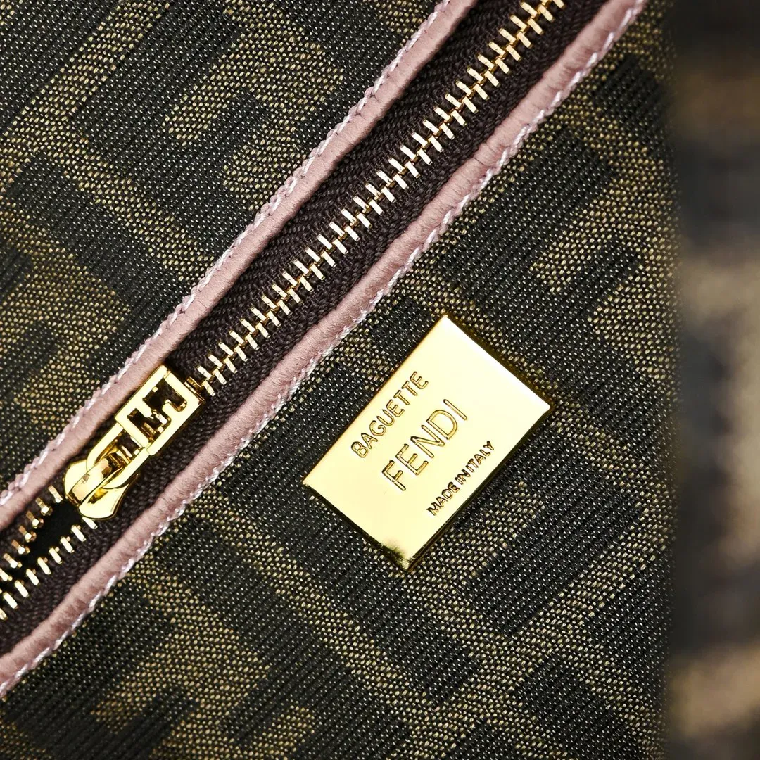 Сумки На Ремне Женские Fendi 513083