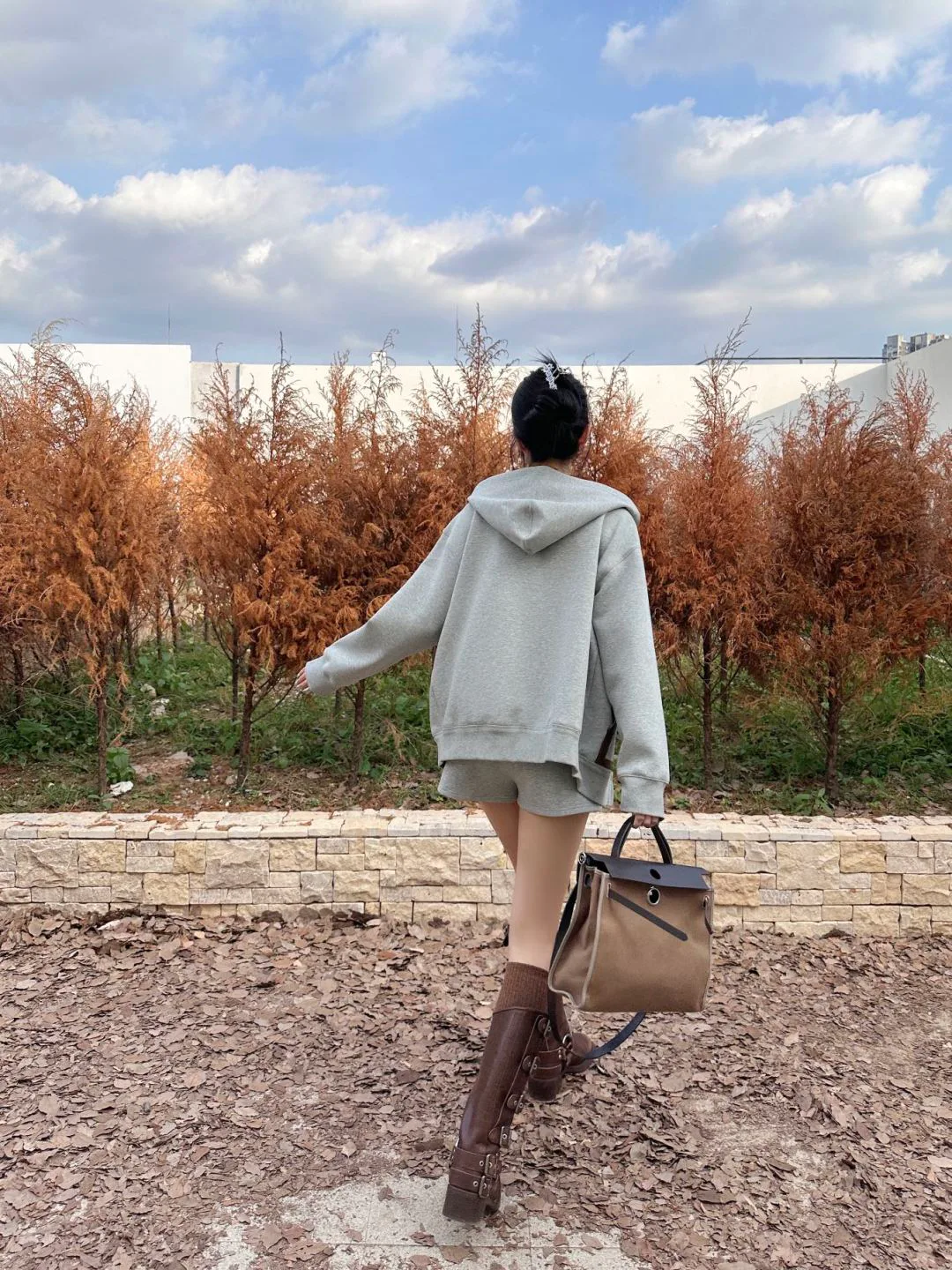 Свитшоты Женские Valentino 8546