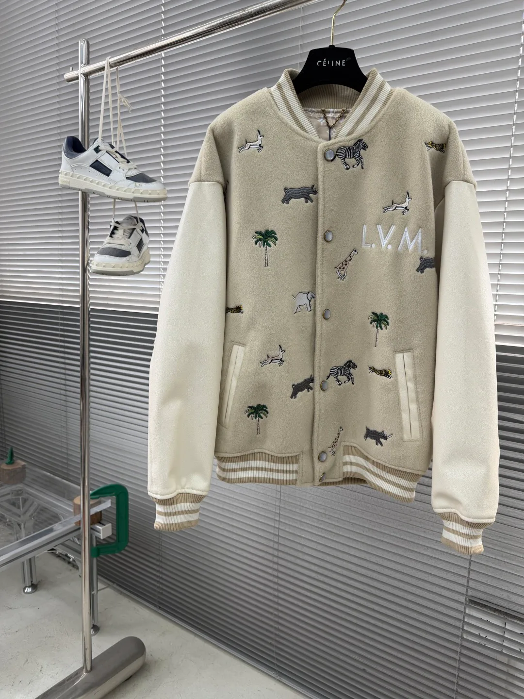 Куртки И Пуховики Мужские Louis Vuitton 1265354