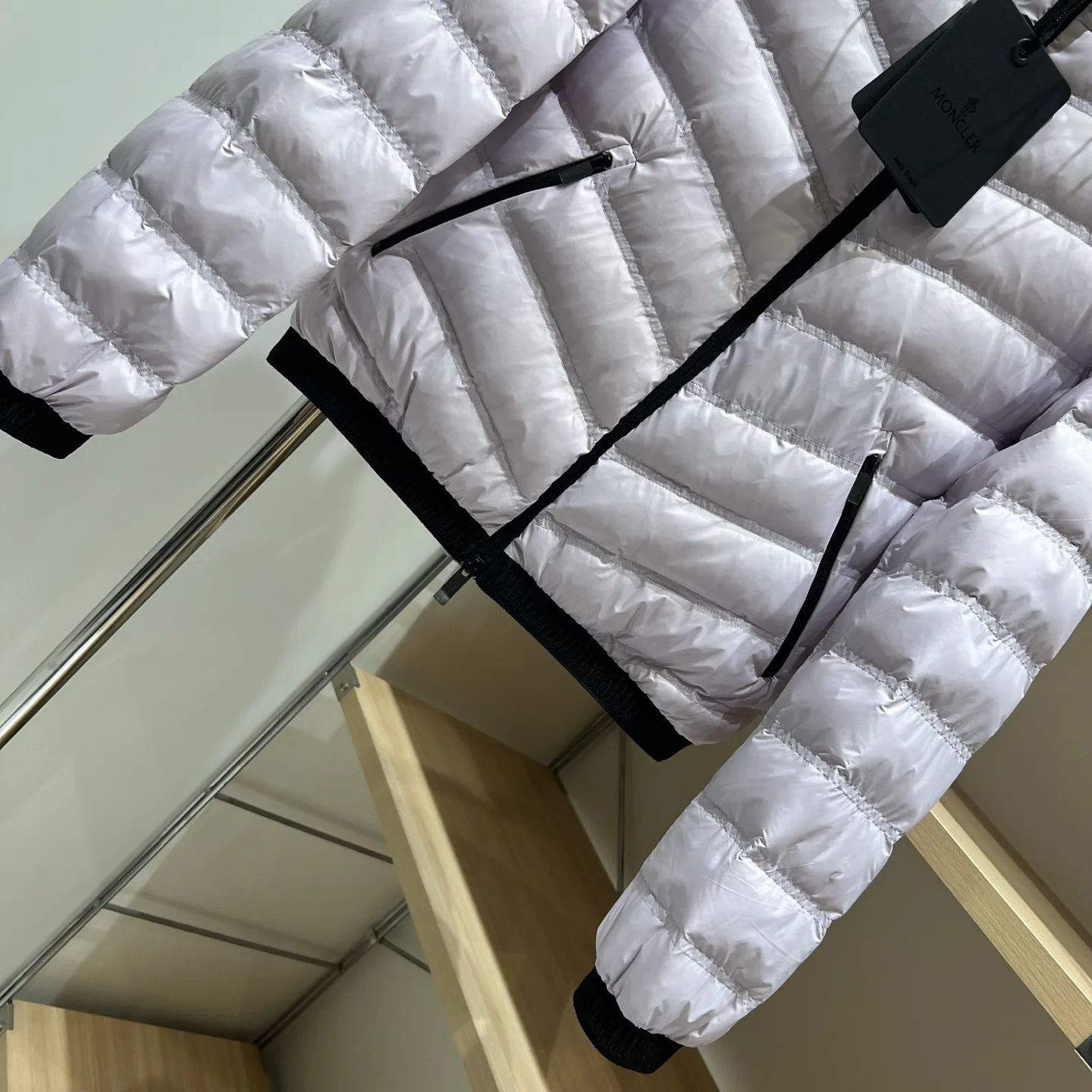 Куртки И Пуховики Женские Moncler 18001761