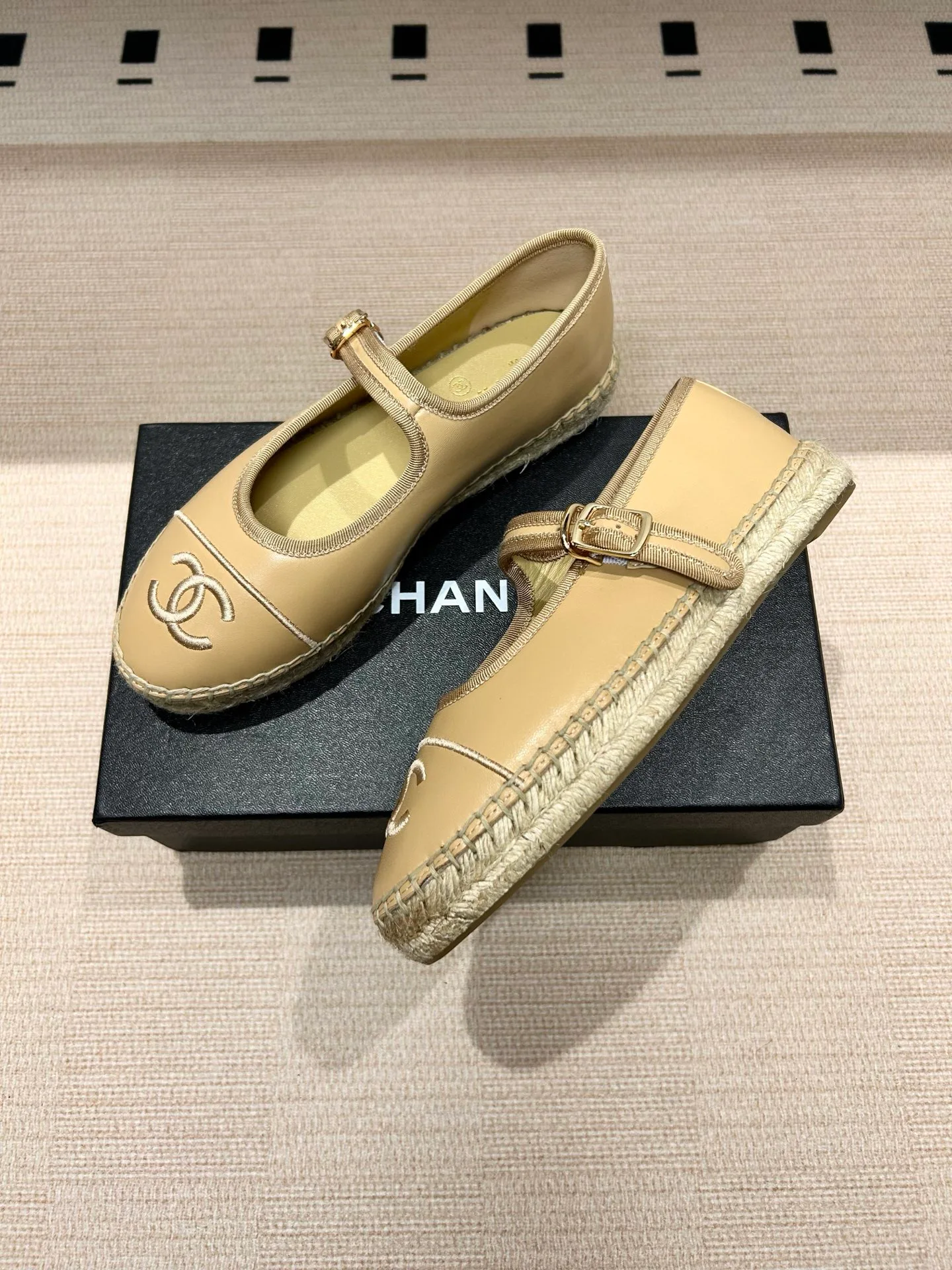 Туфли Женские Chanel 13108902