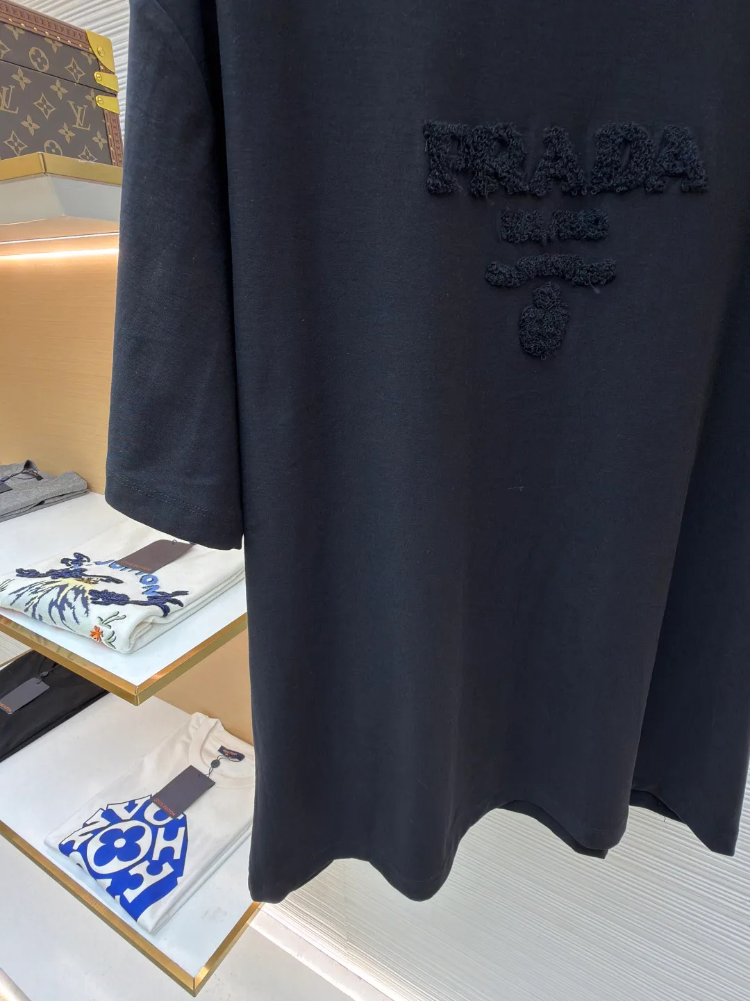 Футболки Женские Prada 18191382
