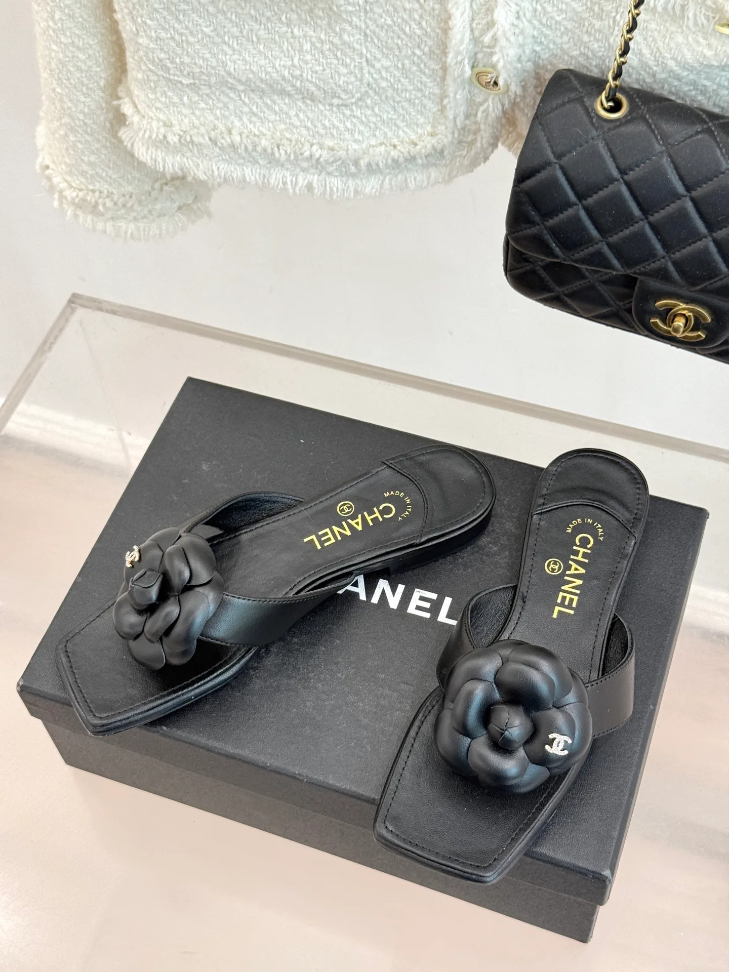 Шлепанцы Женские Chanel 13151664
