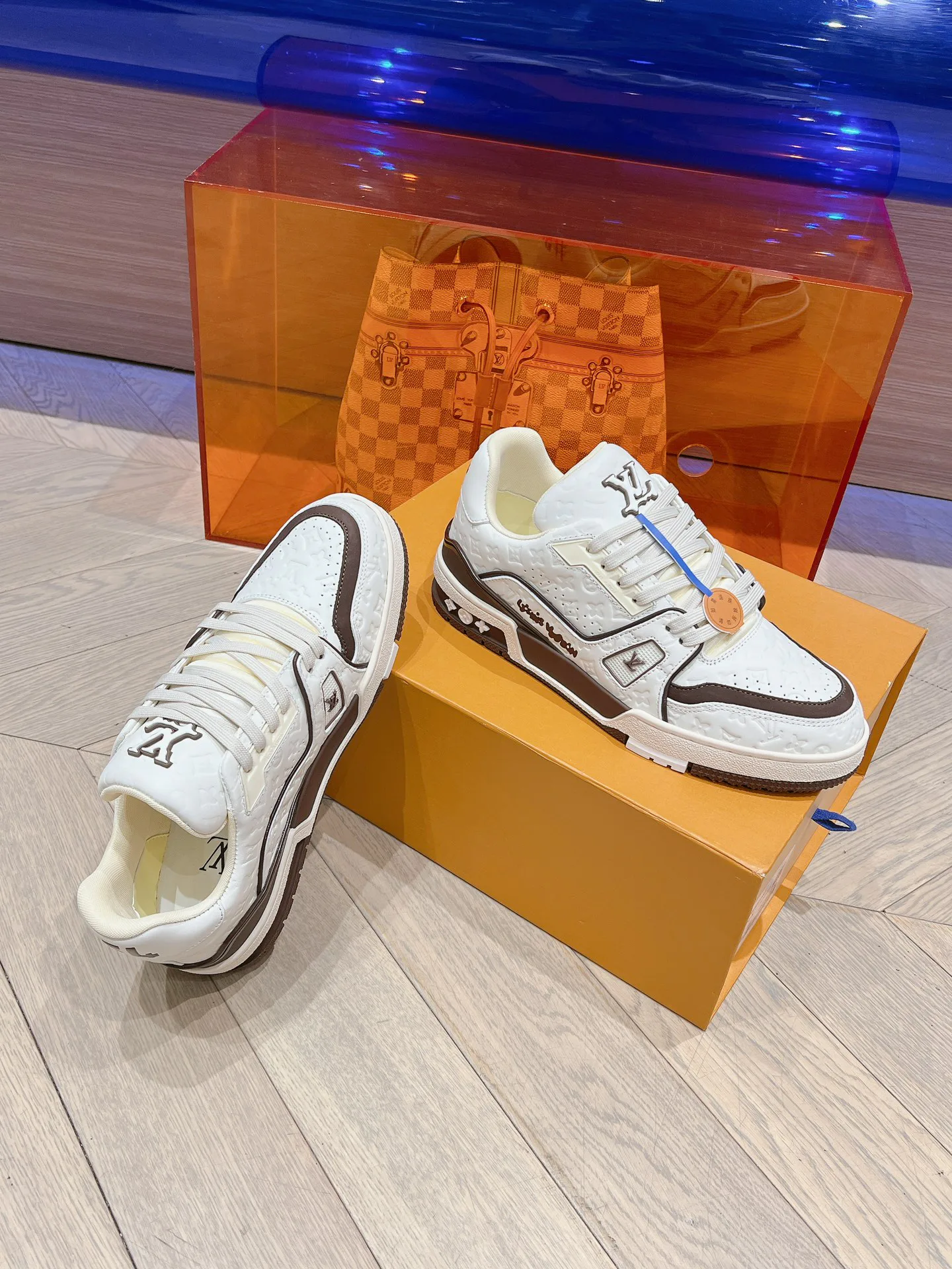 Кроссовки Женские Louis Vuitton 9967