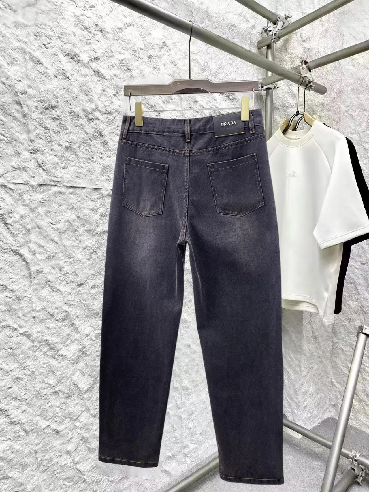 Джинсы Мужские Prada 18596822