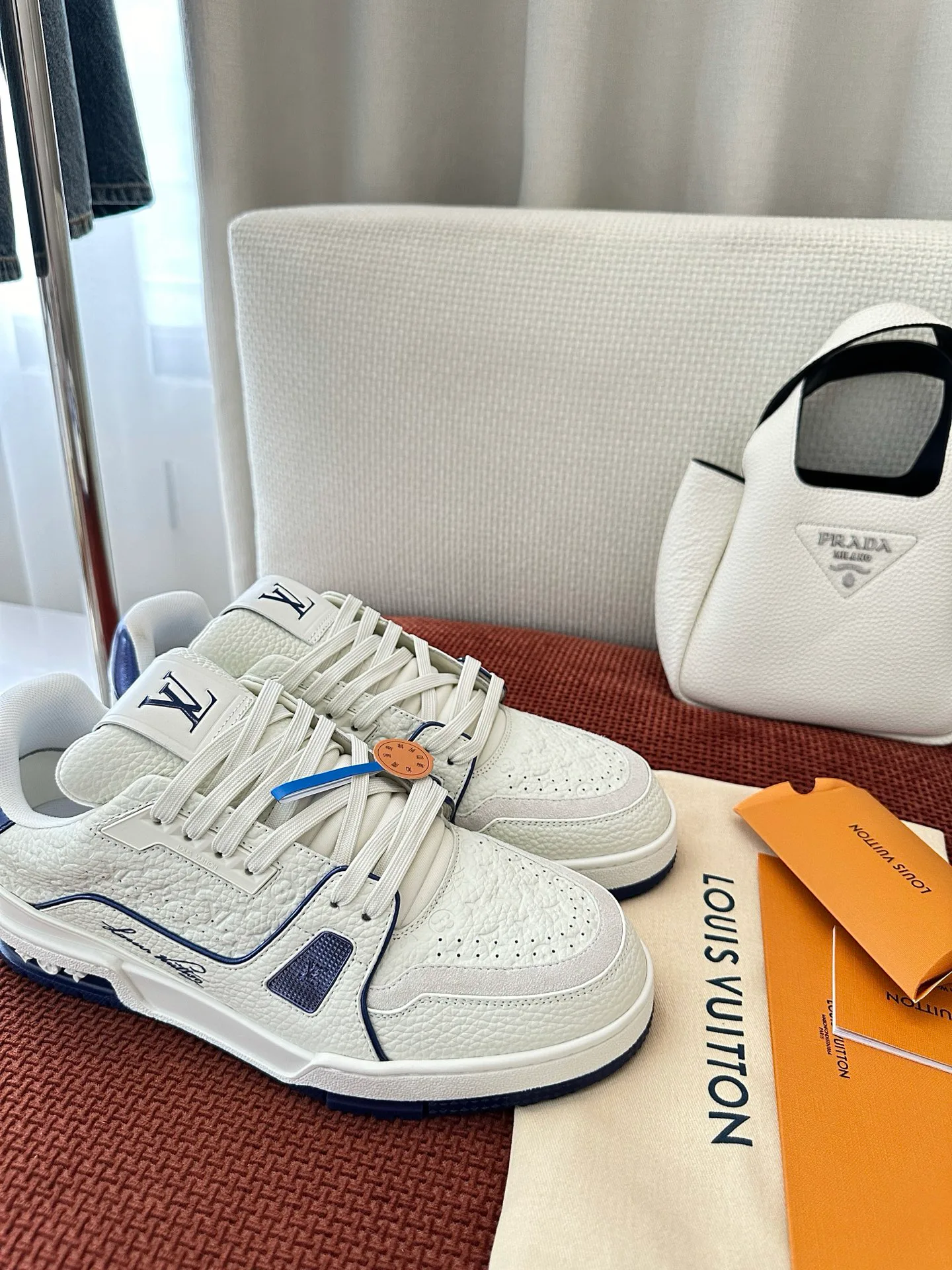 Кроссовки Мужские Louis Vuitton 17449370