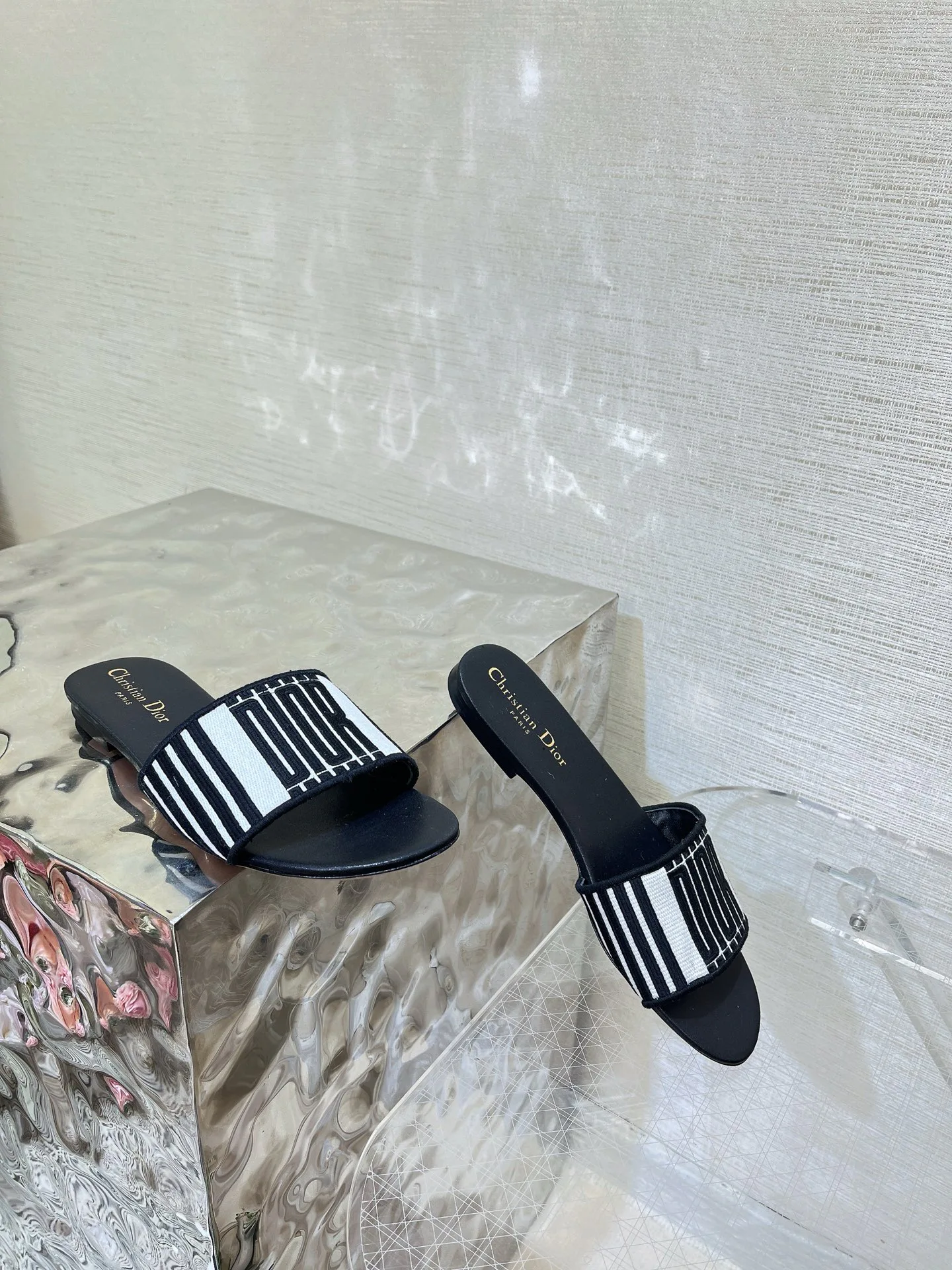 Шлепанцы Женские Christian Dior 36463