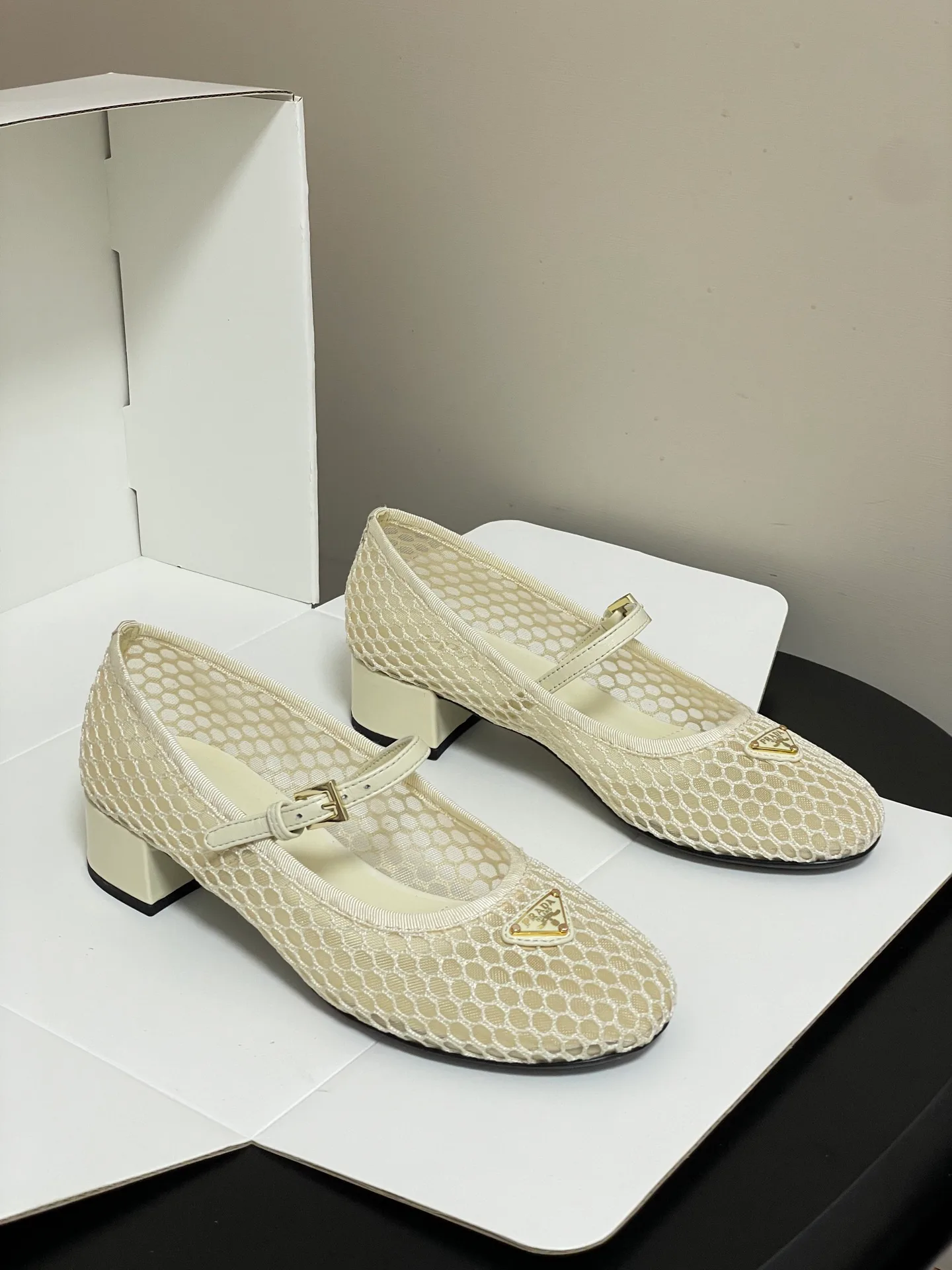 Туфли Женские Prada 12755628