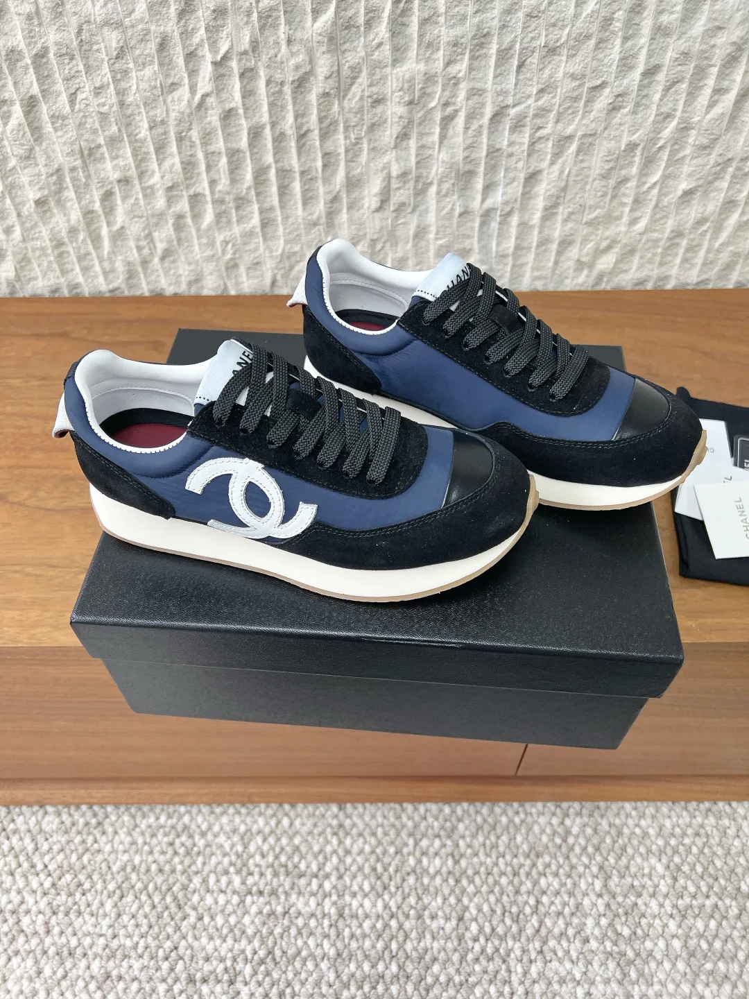 Кроссовки Женские Chanel 11405133