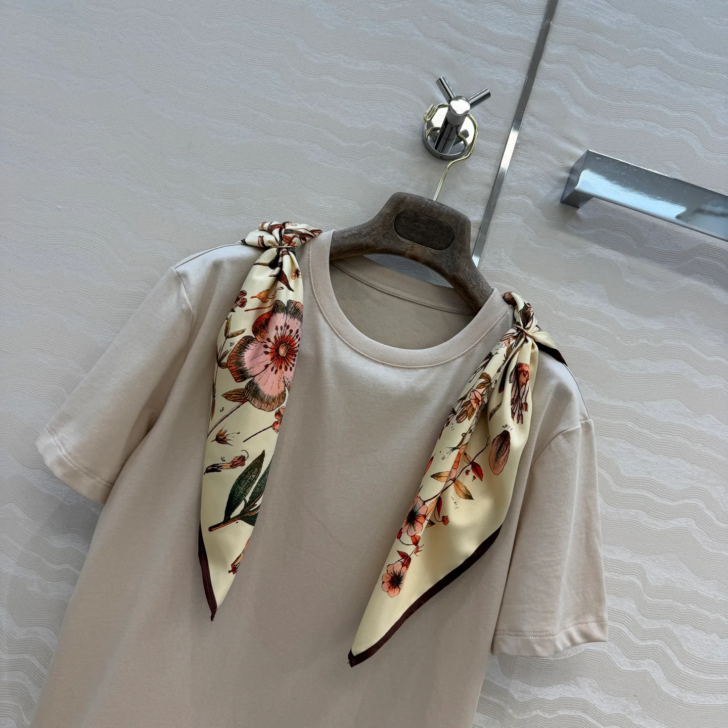 Футболки Женские Loro Piana 20059057