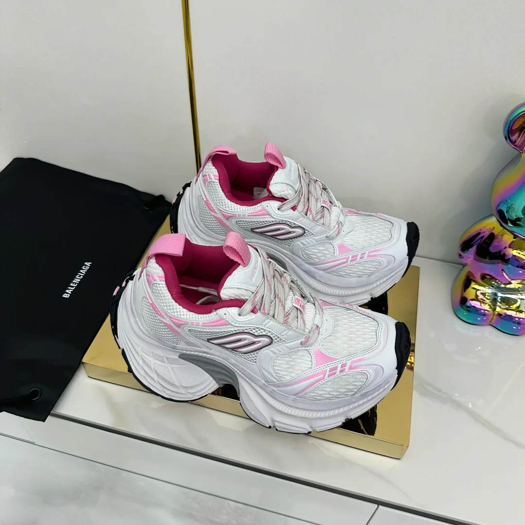 Кроссовки Женские Balenciaga 11567670