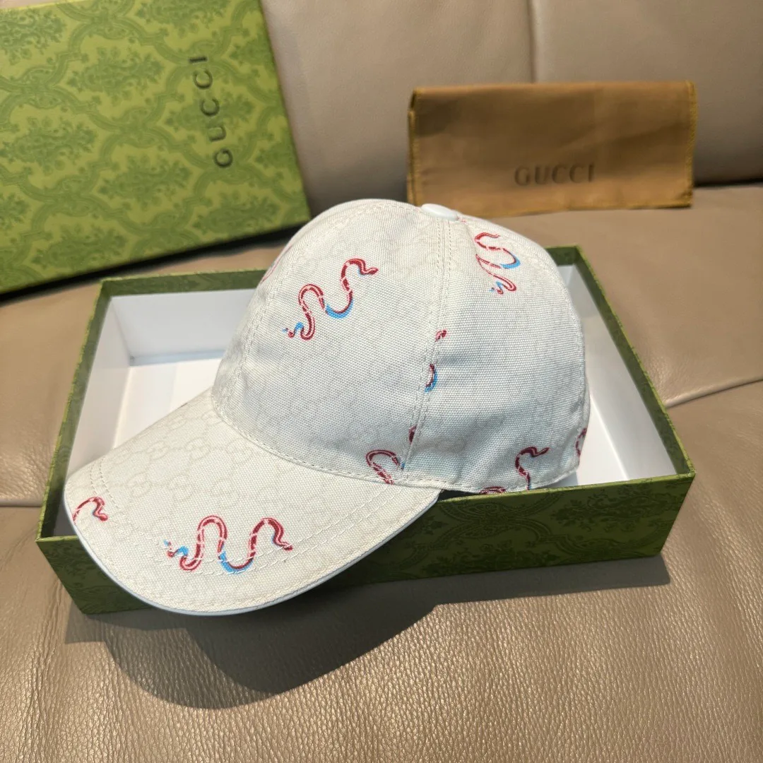 Головные Уборы Gucci 18347095