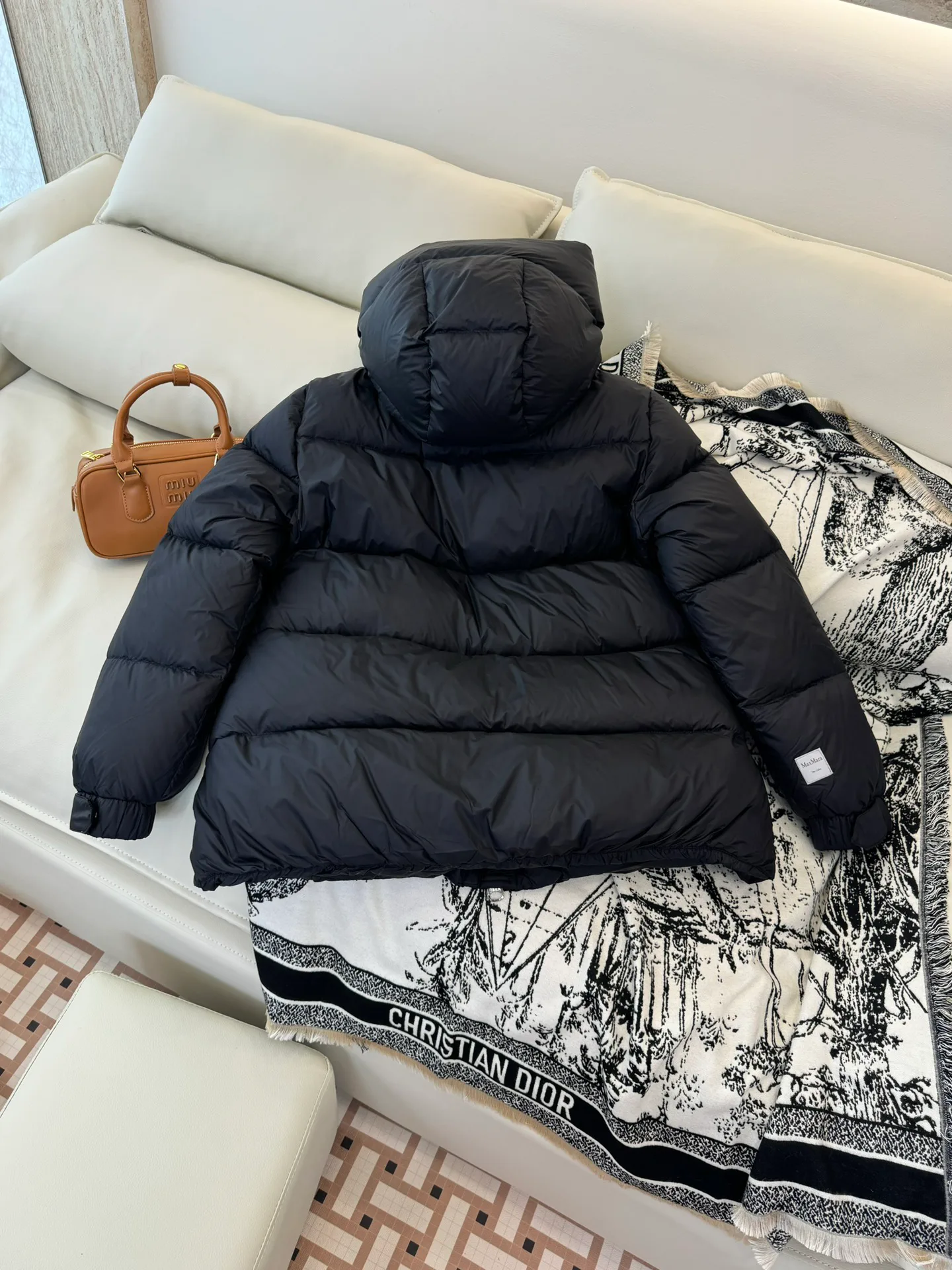 Куртки И Пуховики Женские Max Mara 18043390