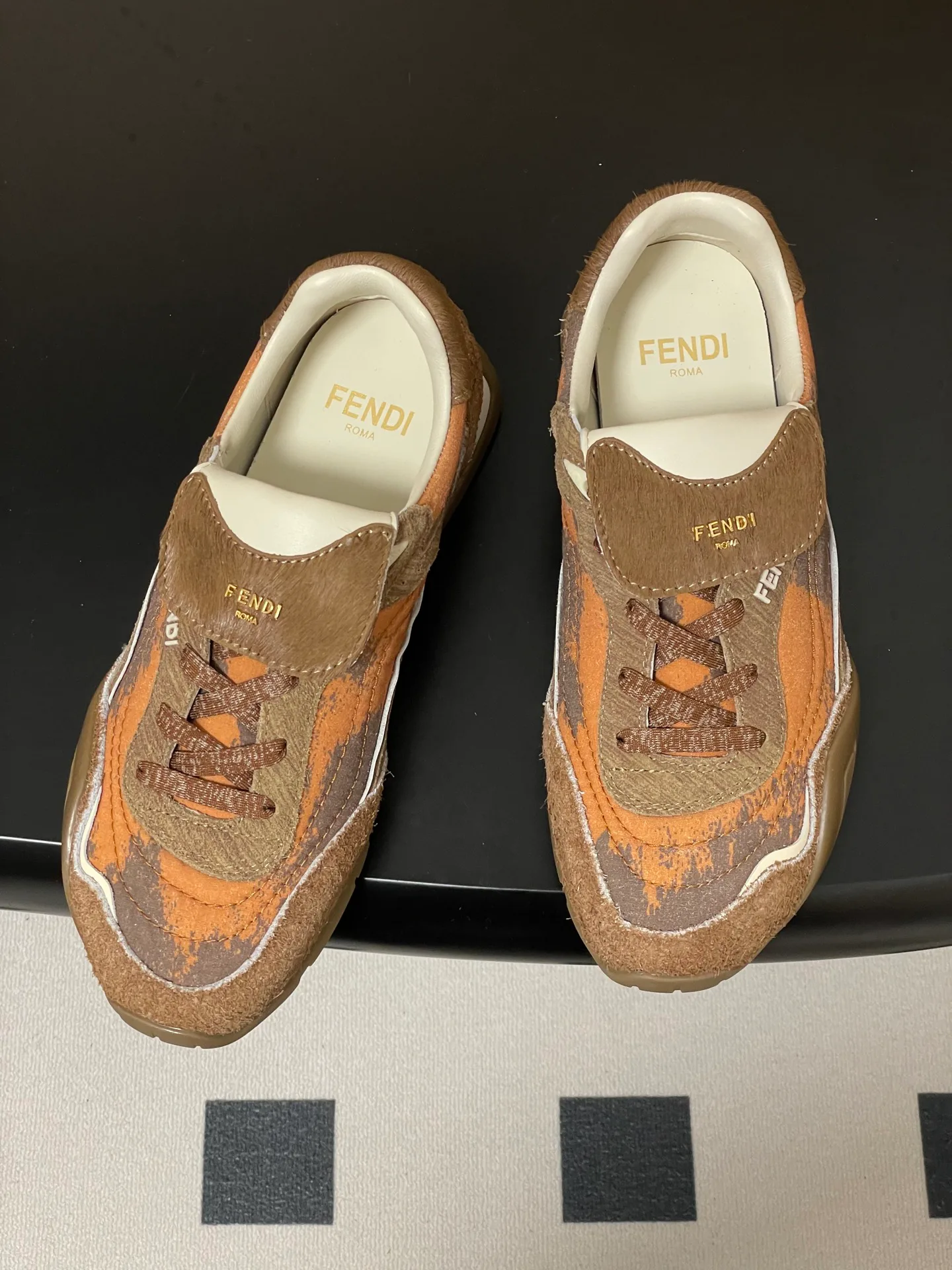 Кроссовки Женские Fendi 289809