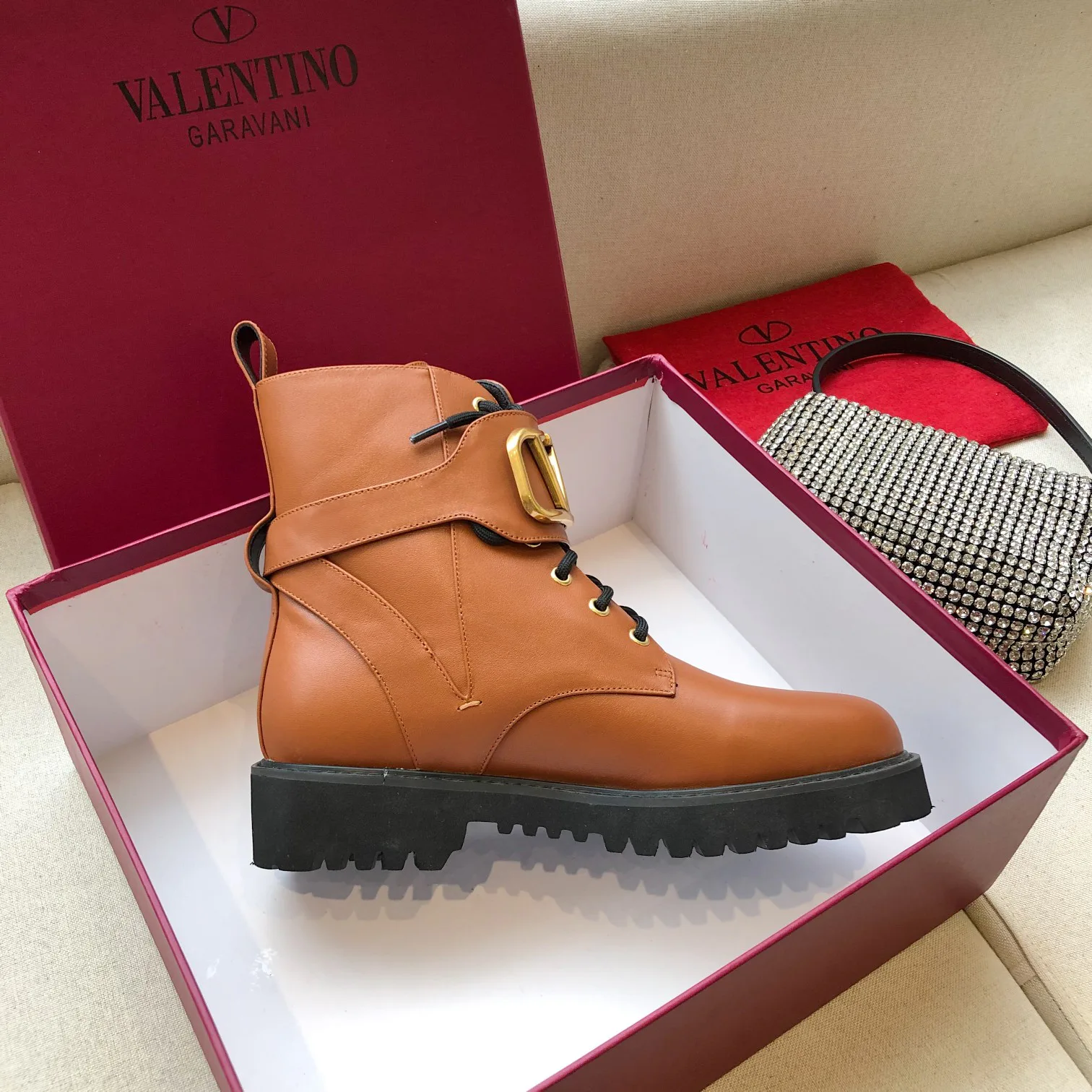 Ботинки Женские Valentino 18616597