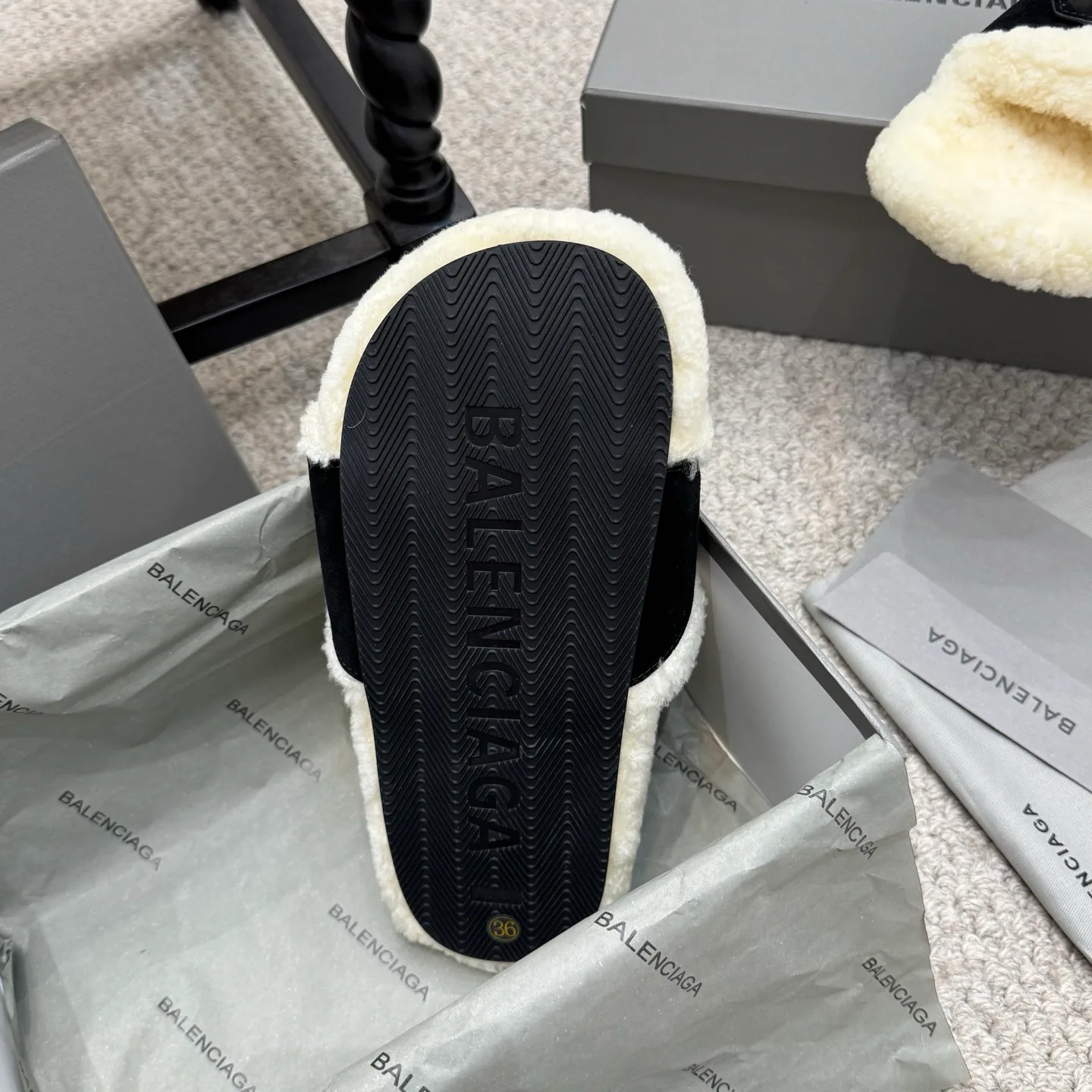 Тапочки Женские Balenciaga 204661