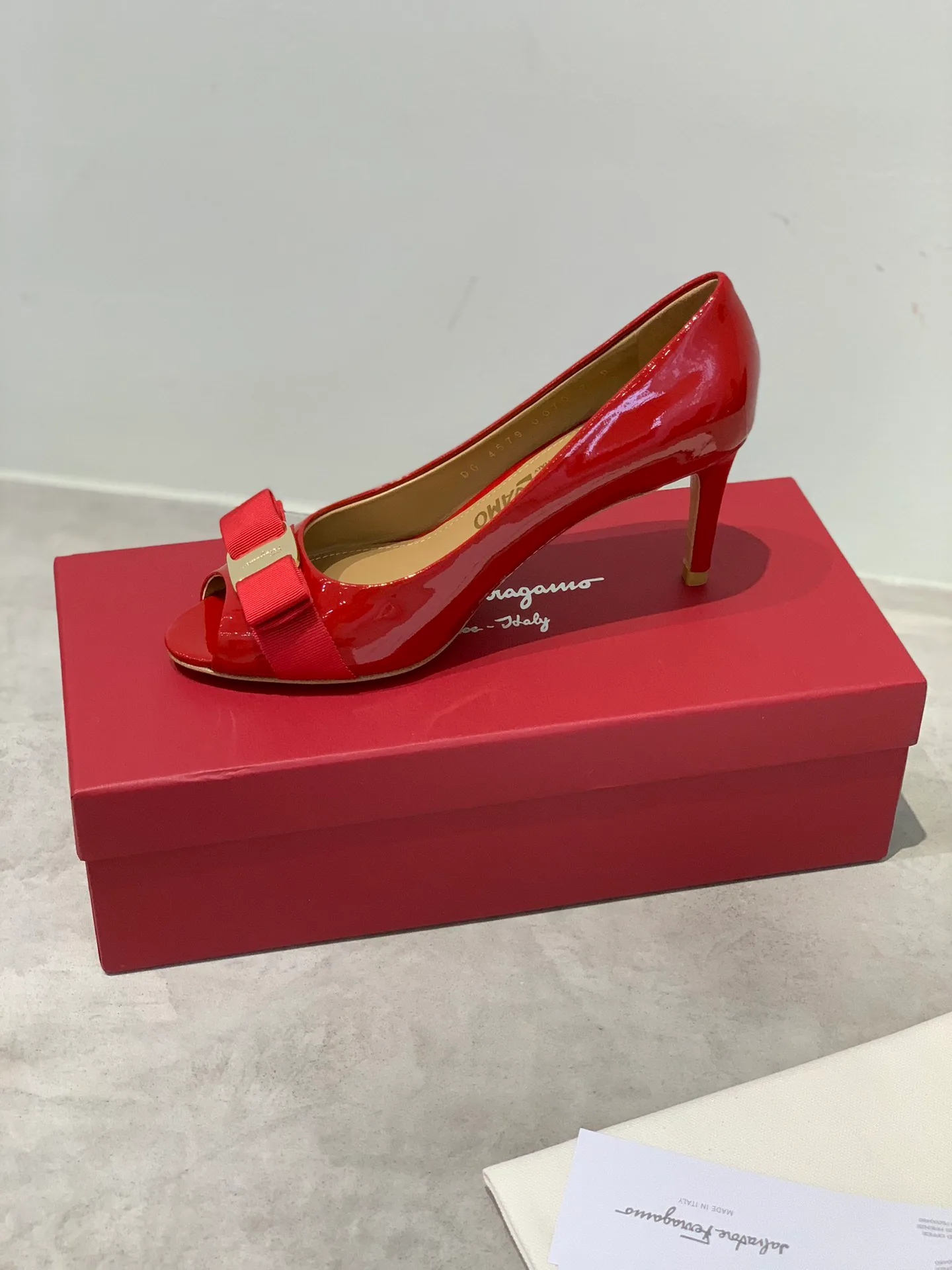 Туфли Женские Salvatore Ferragamo 18531879
