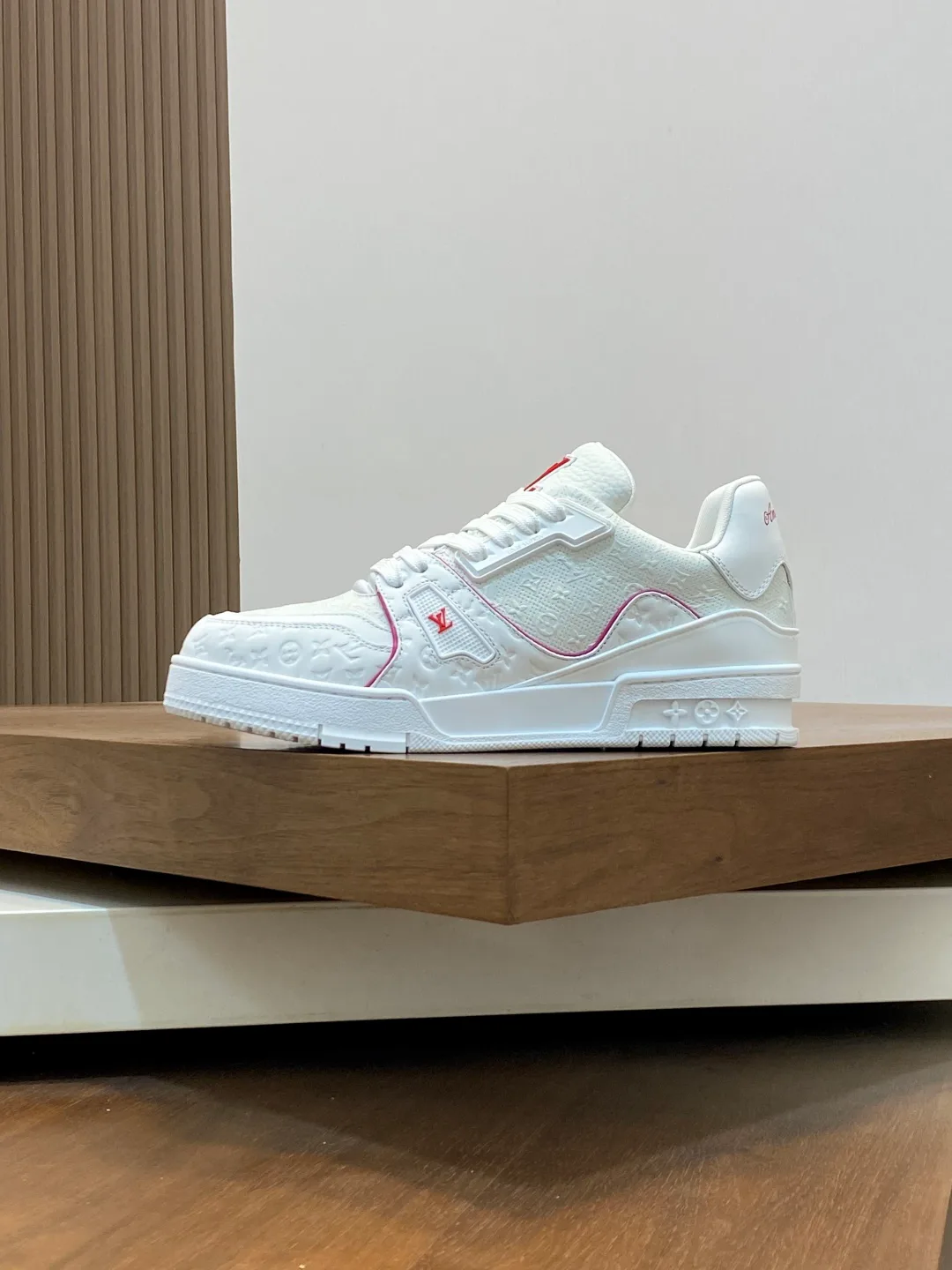 Кроссовки Мужские Louis Vuitton 105605