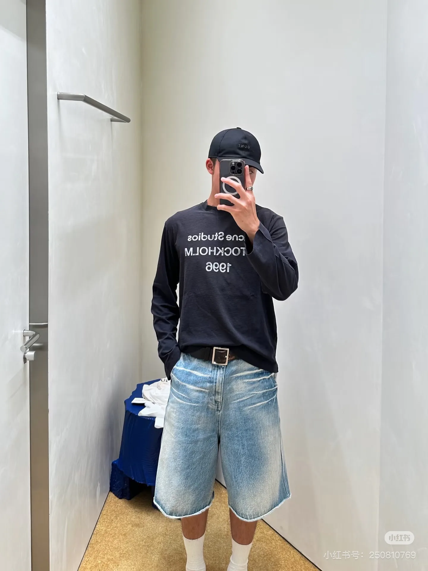 Футболки Женские Acne Studios 17540800
