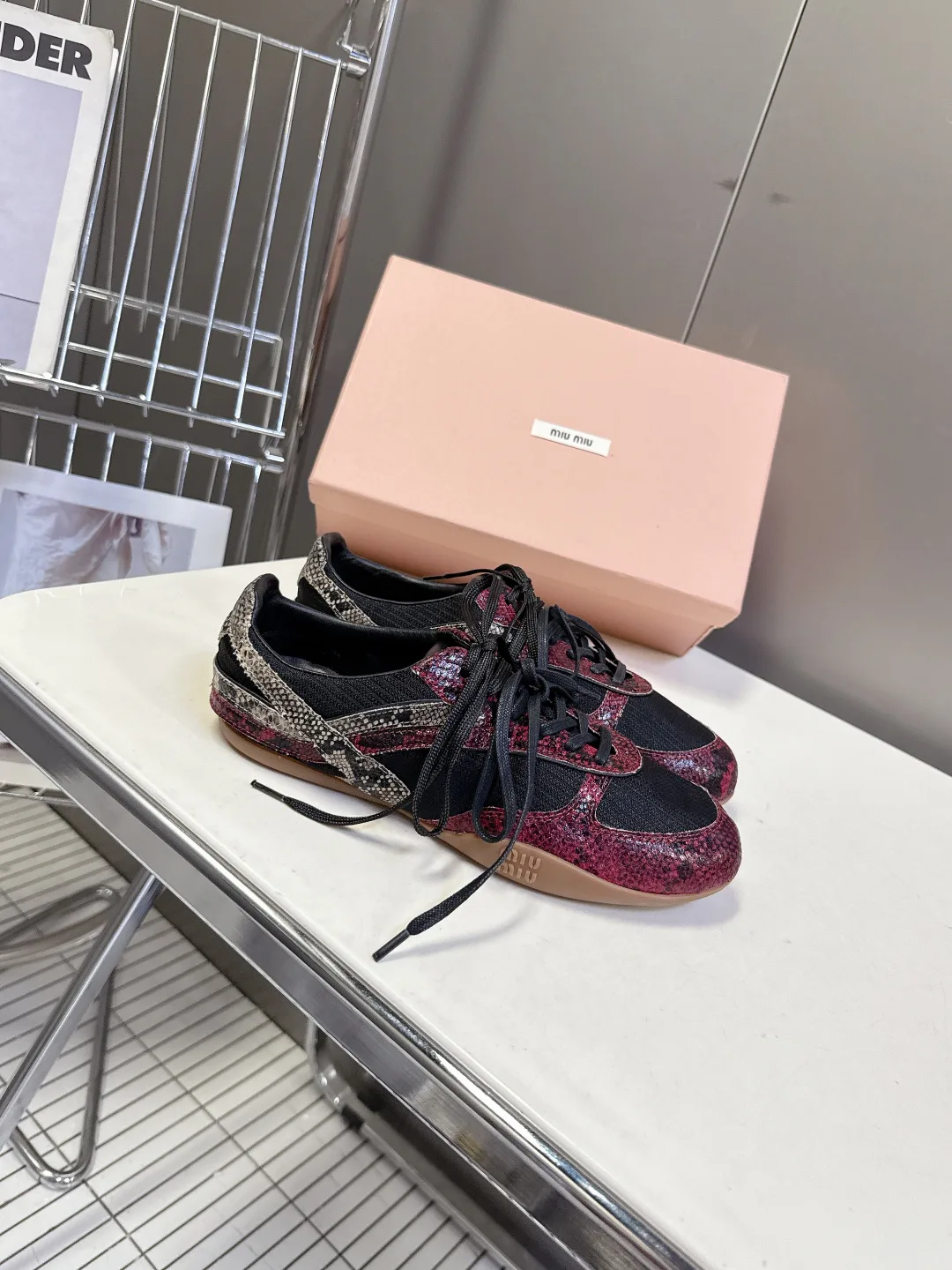 Кроссовки Женские Miu Miu 139520