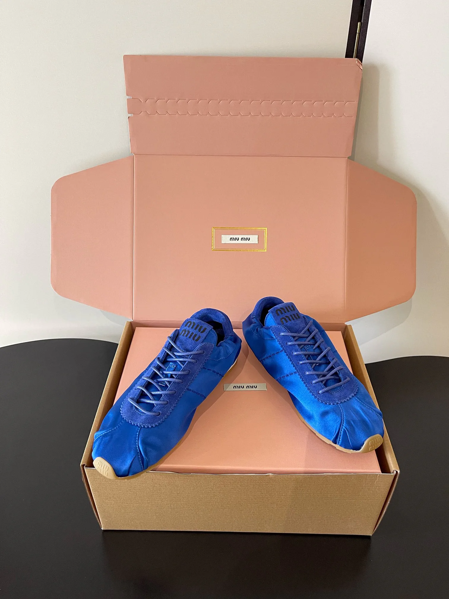 Кроссовки Женские Miu Miu 10655002