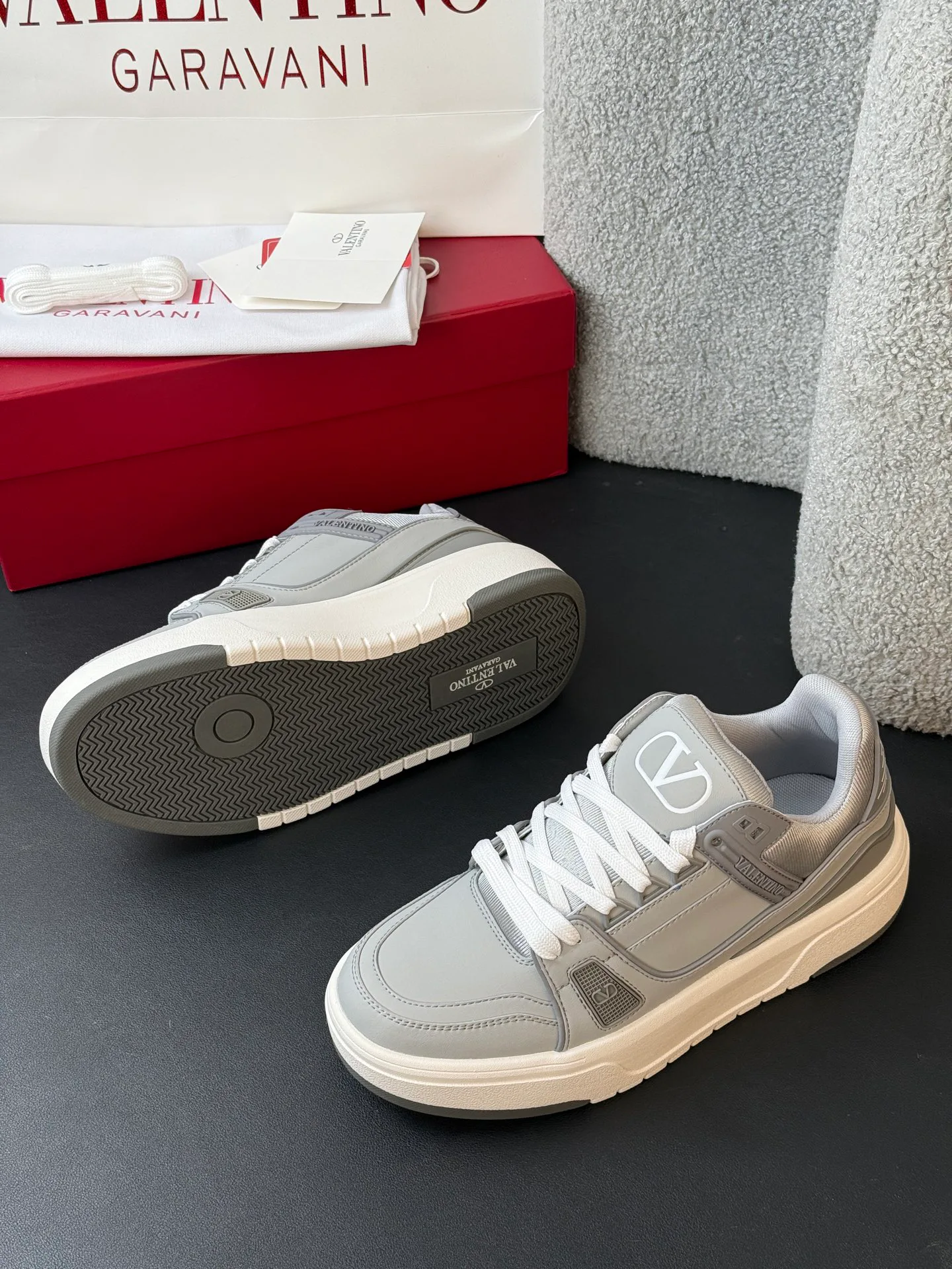 Кроссовки Женские Valentino 5760016