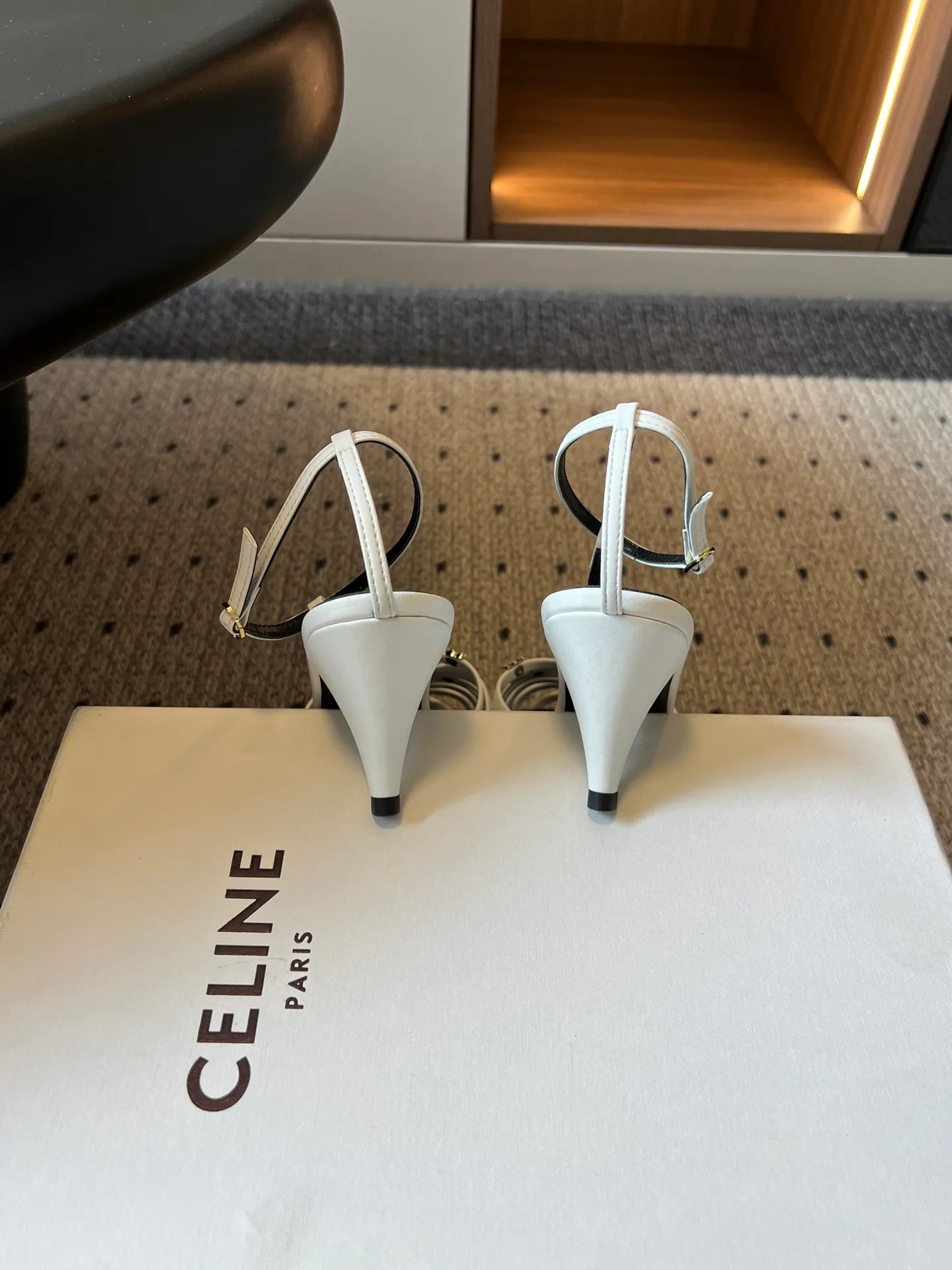 Босоножки Женские Celine 12762607