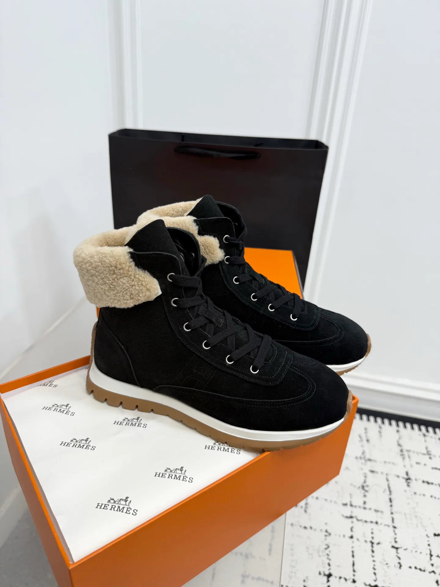 Кроссовки Женские Hermes 406117