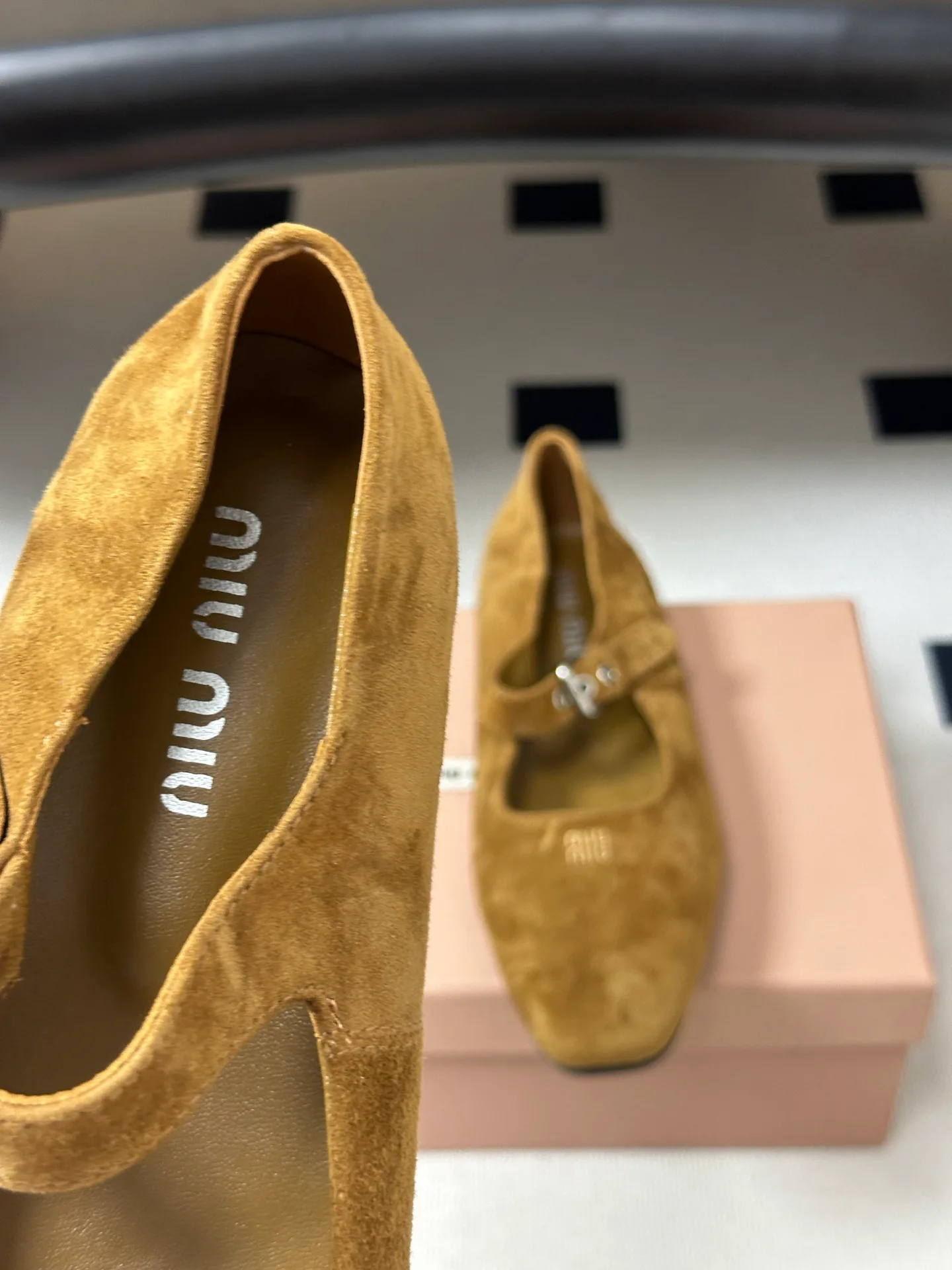 Балетки Женские Miu Miu 18049230