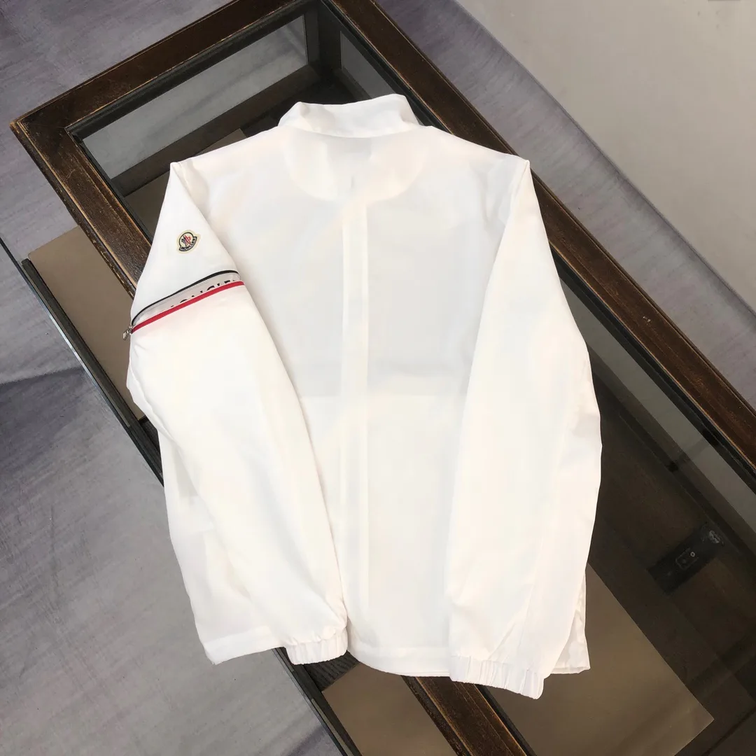 Куртки И Пуховики Женские Moncler 9642359