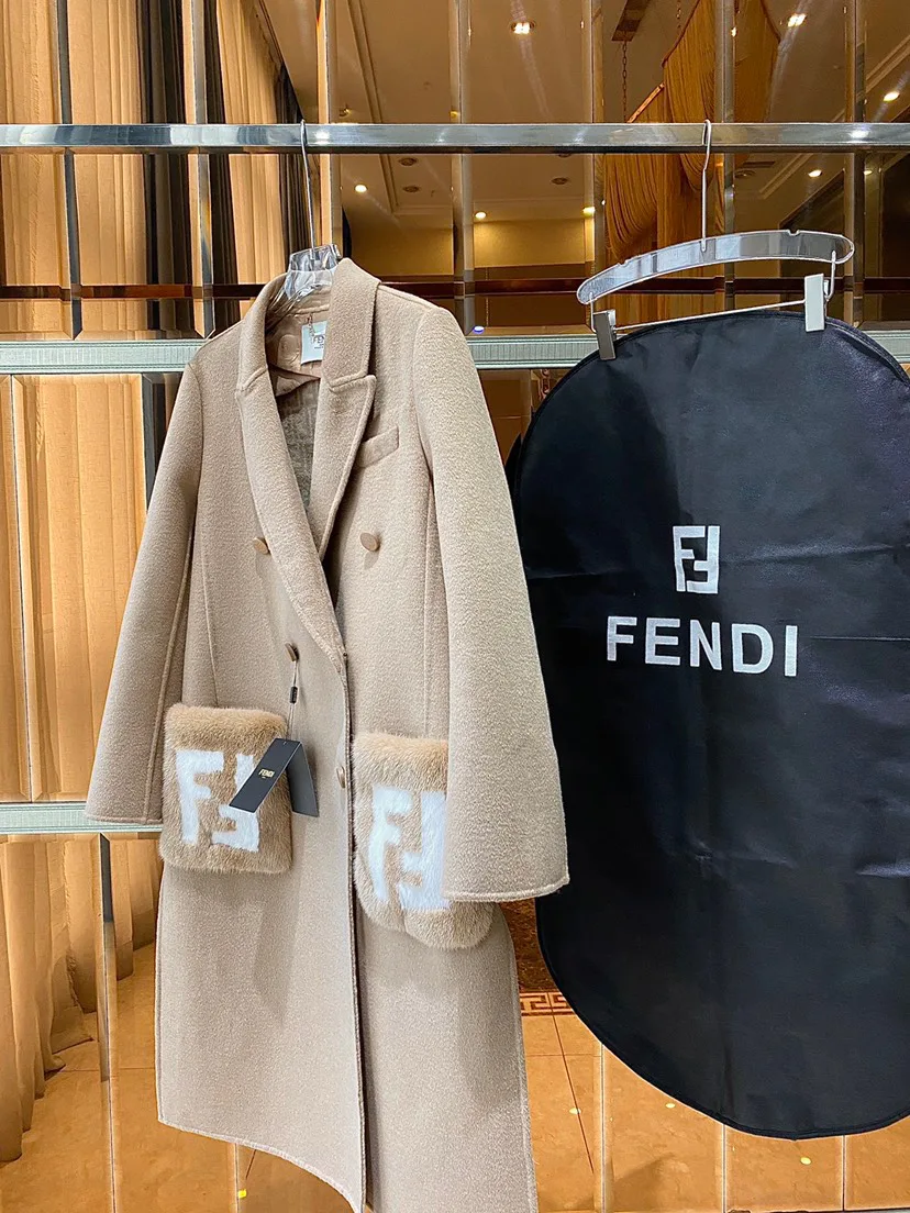 Пальто Женские Fendi 19651227